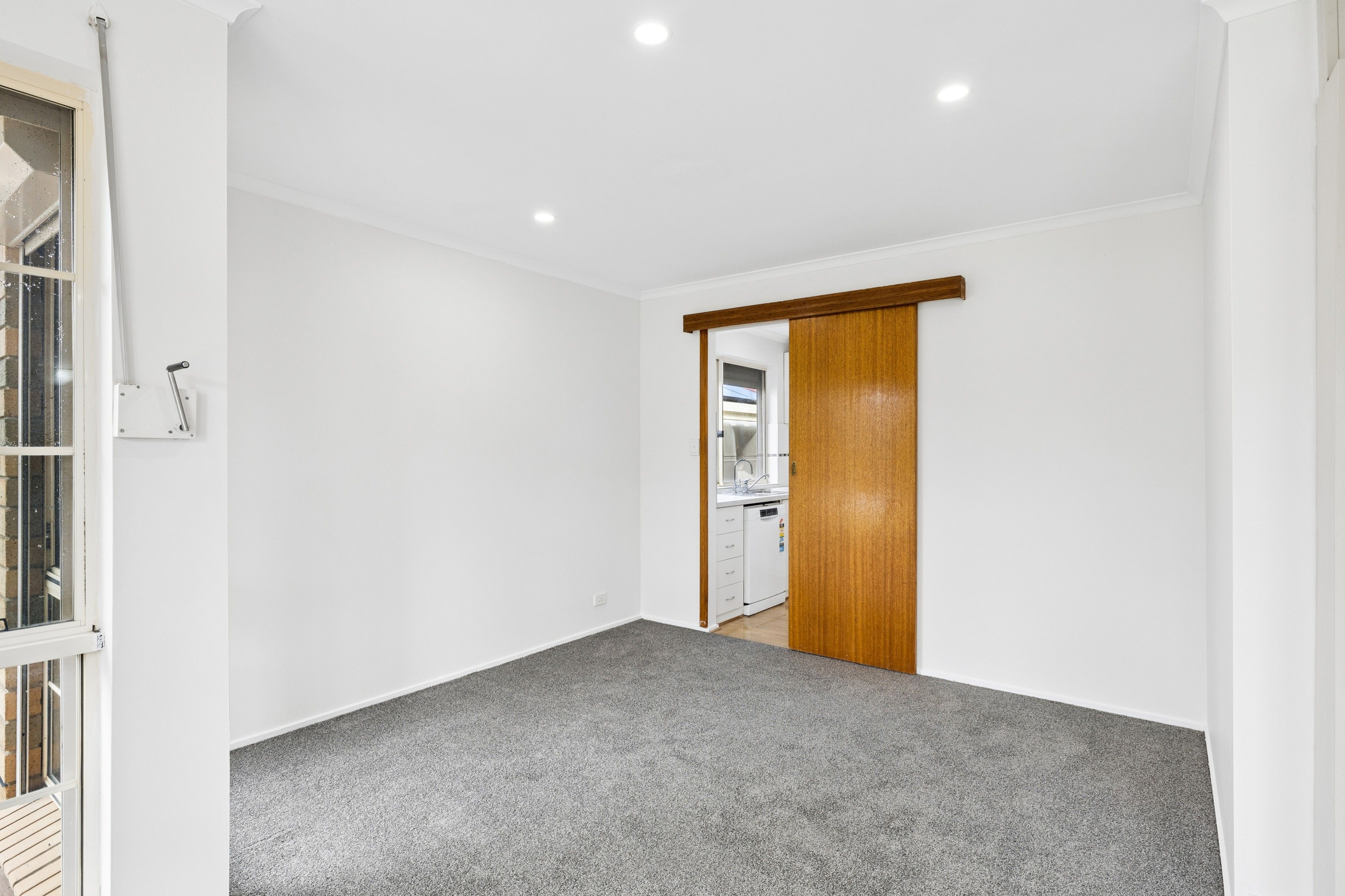 4 Marika Court — photo 5 of 23