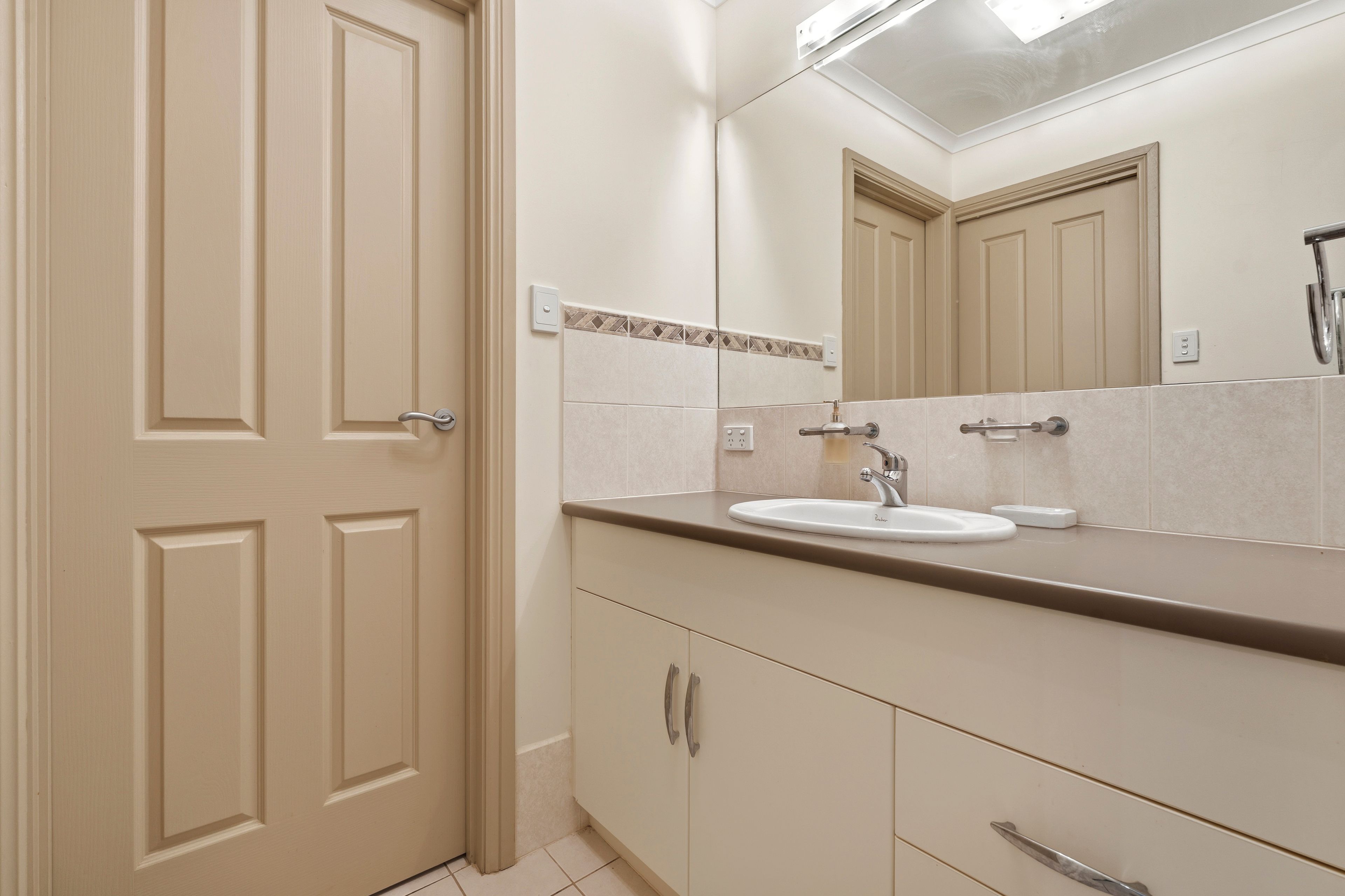 20 Abbott Drive — photo 15 of 26