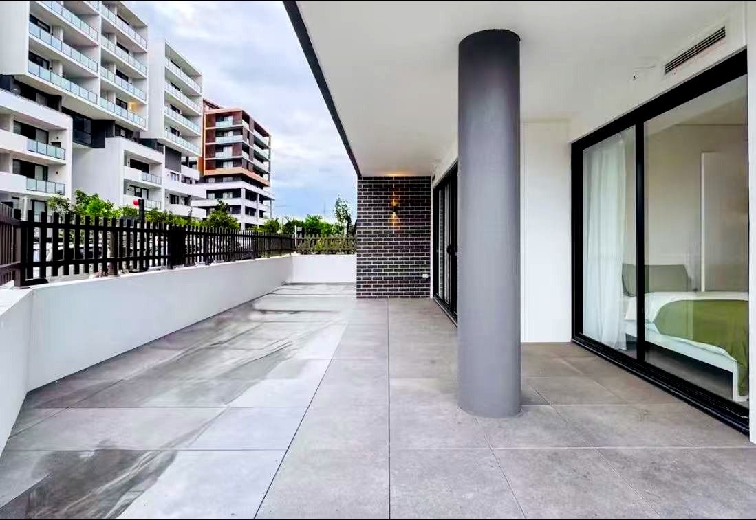 107/3 Herman Crescent — photo 10 of 11