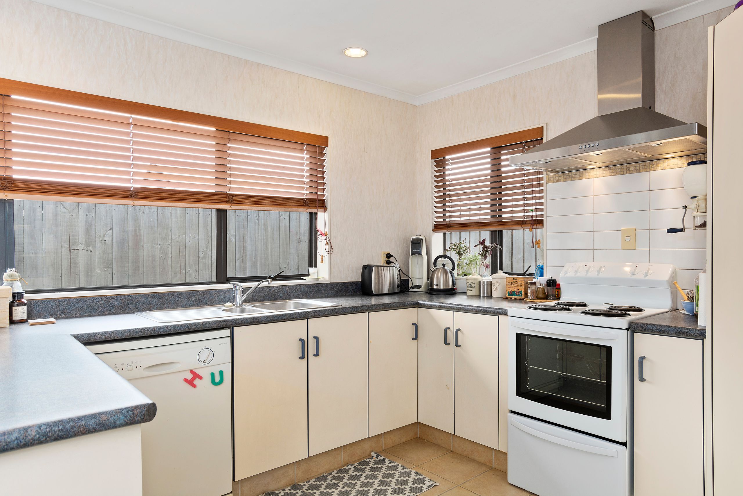 28 Dalton Drive, Papamoa, Tauranga City