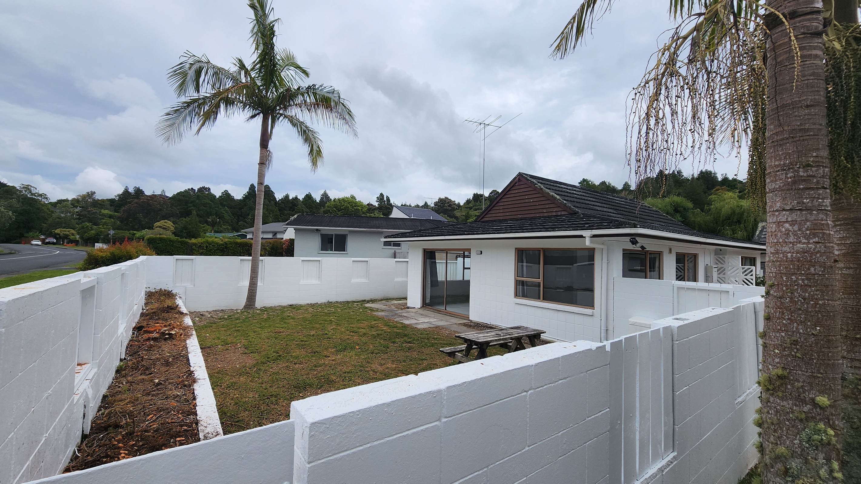 1/29 Awaruku Road, Torbay, North Shore City