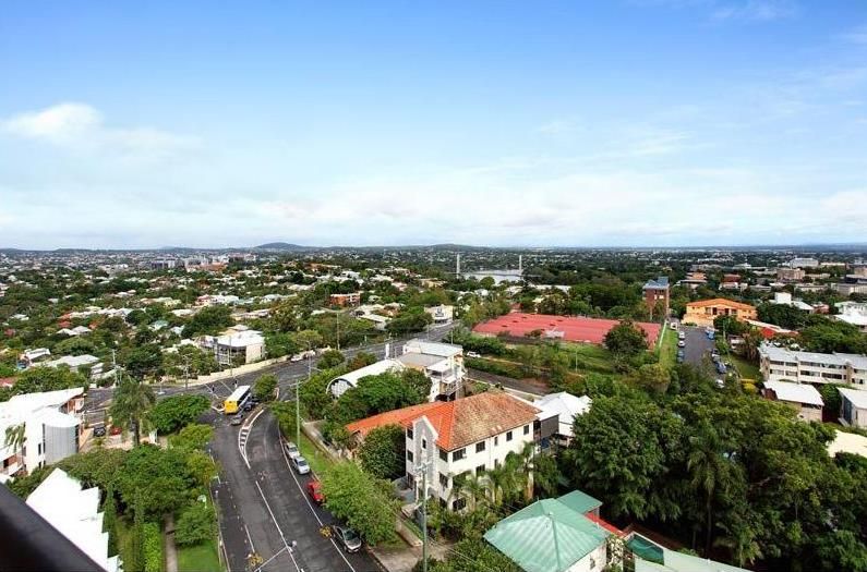 182 Dornoch Terrace, Highgate Hill QLD 4101