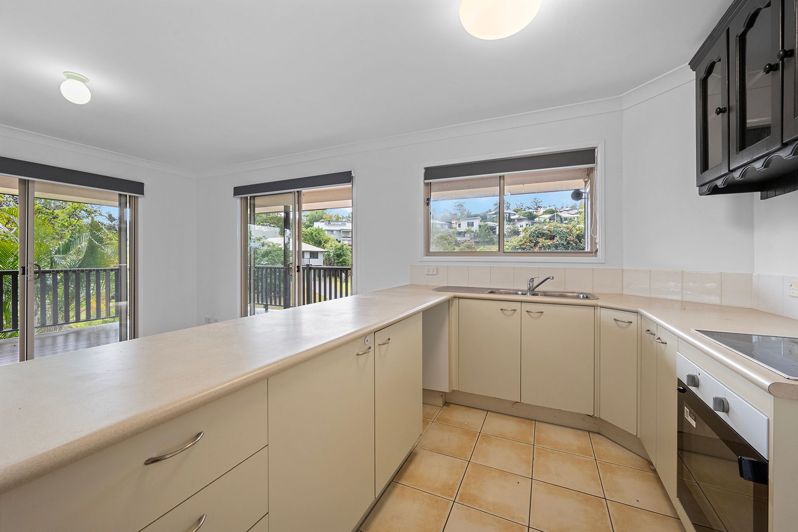19 Donegal Place — photo 4 of 13