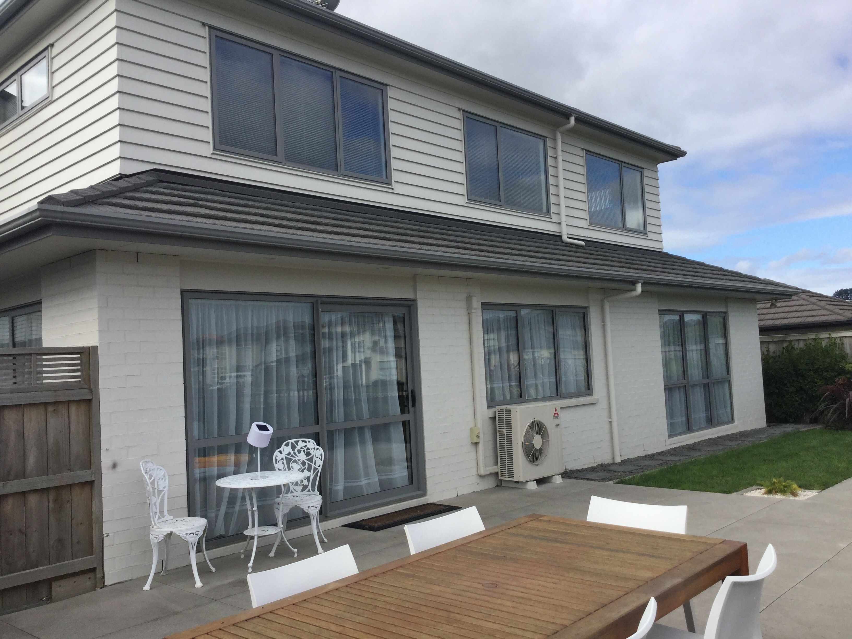 60 SKELLIGS Drive, Flat Bush, Manukau City