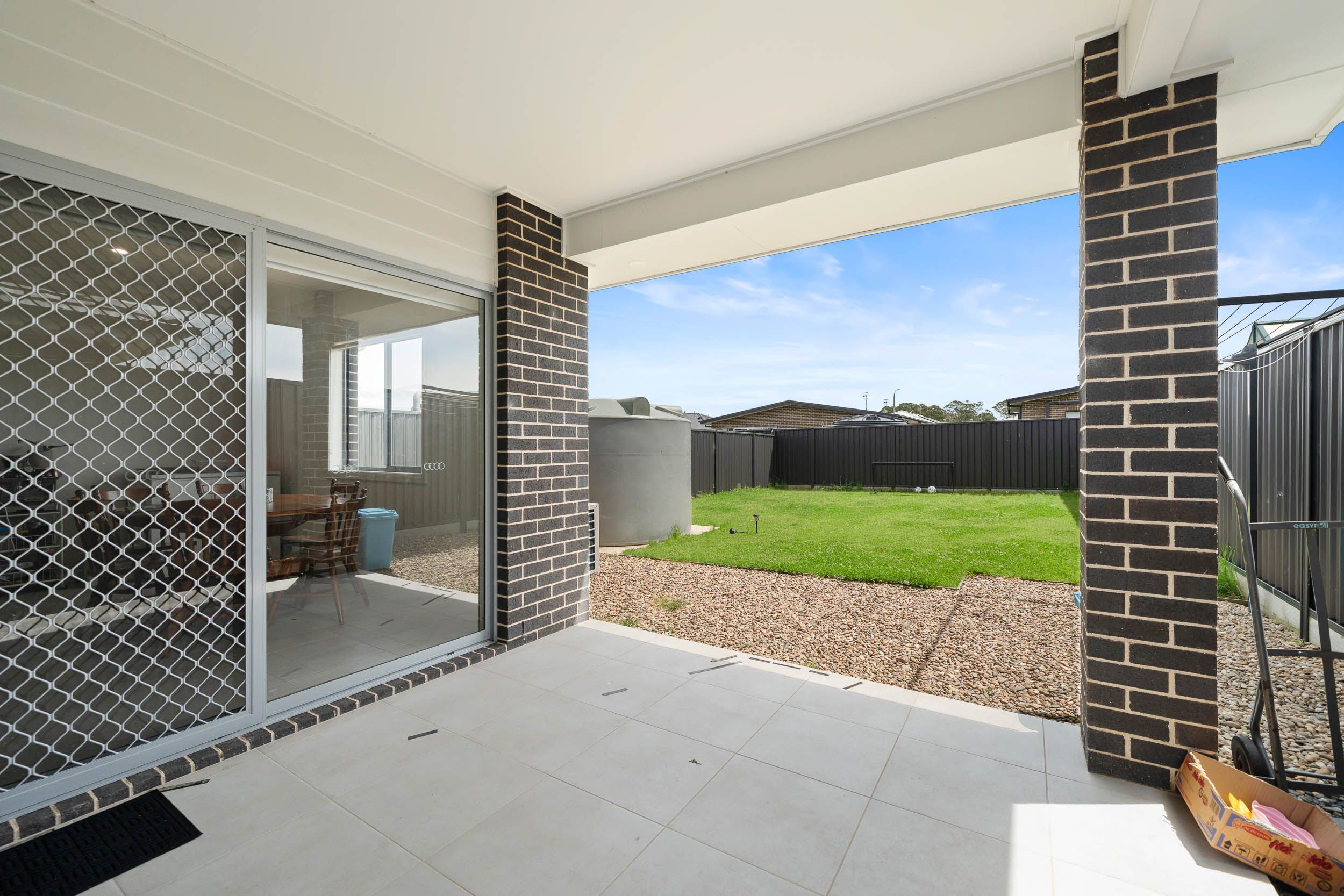 2/27 Roebuck Street — photo 9 of 10