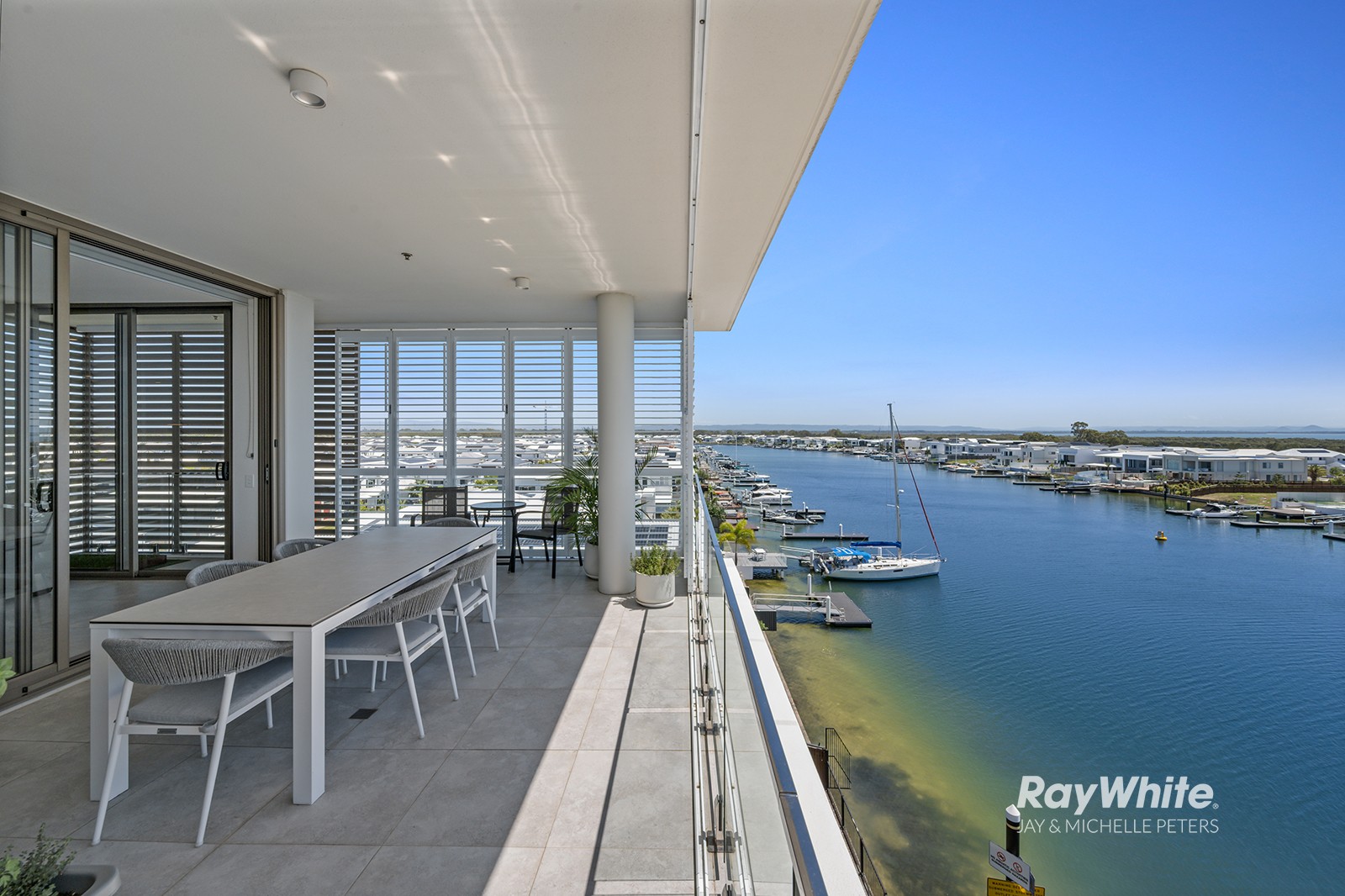 512/15 Aqua Street, Newport, QLD 4020