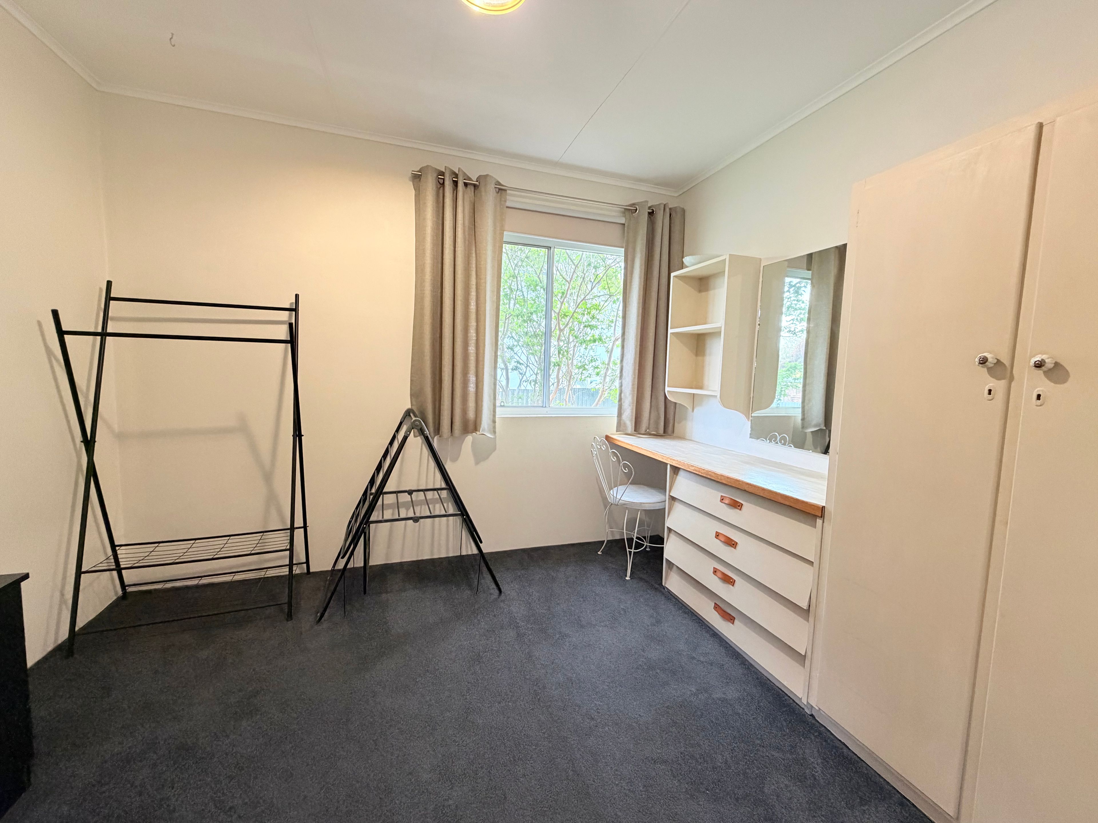 43 Mitchell Street — photo 7 of 11