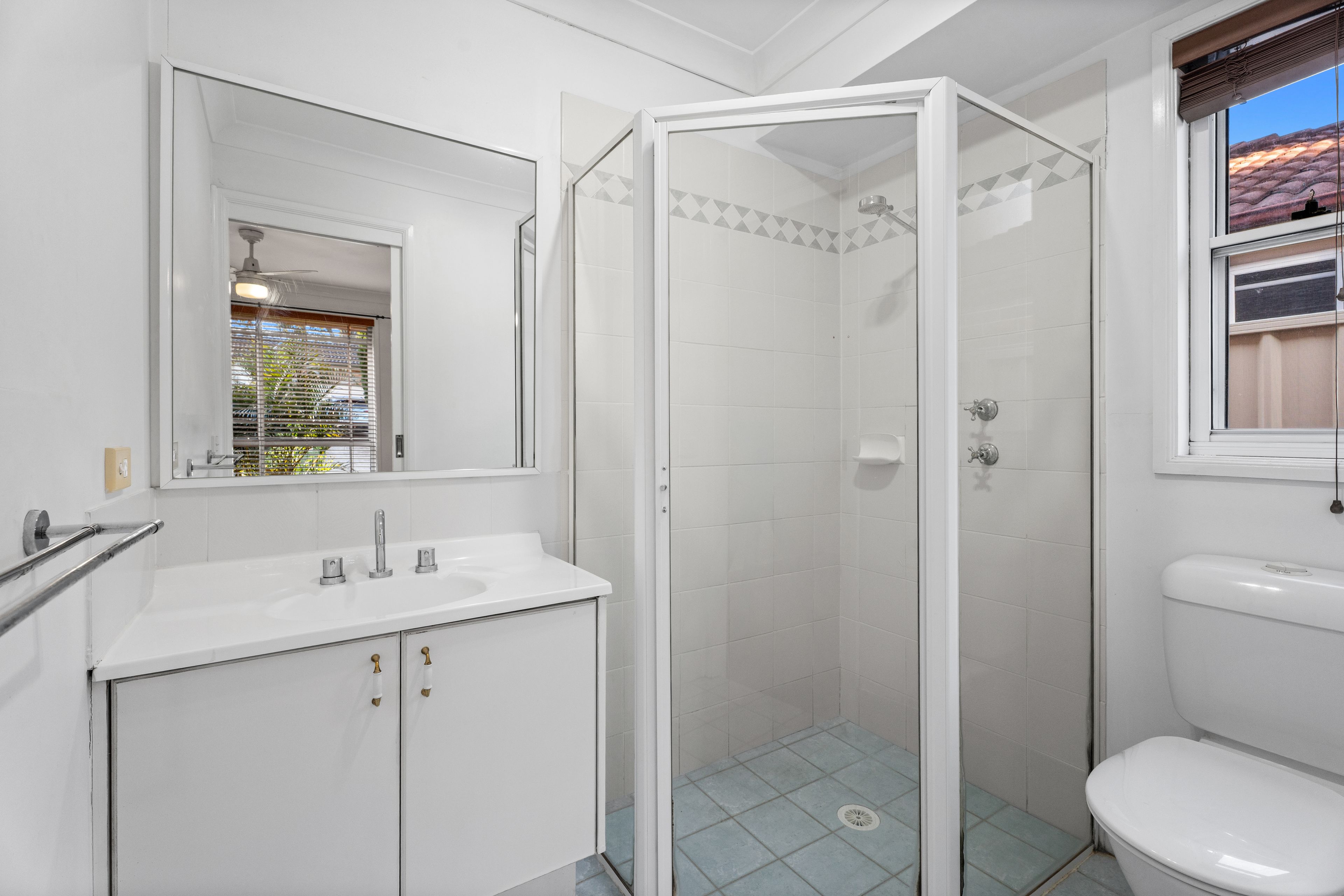10 Gunara Terrace — photo 8 of 20