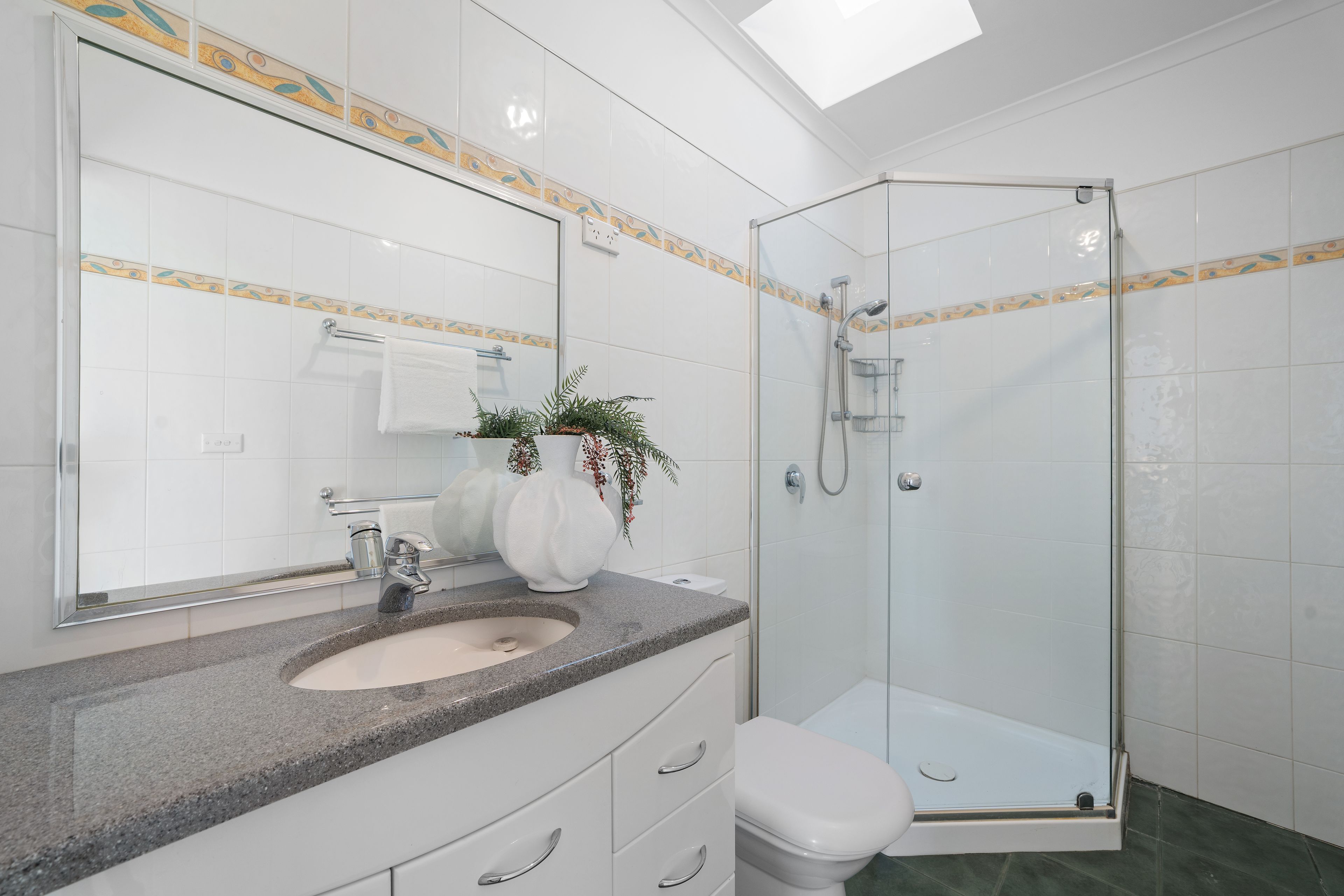 34 Johnston Street — photo 6 of 23