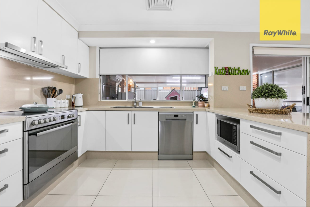 21 Chardonnay Road, St Clair, NSW 2759