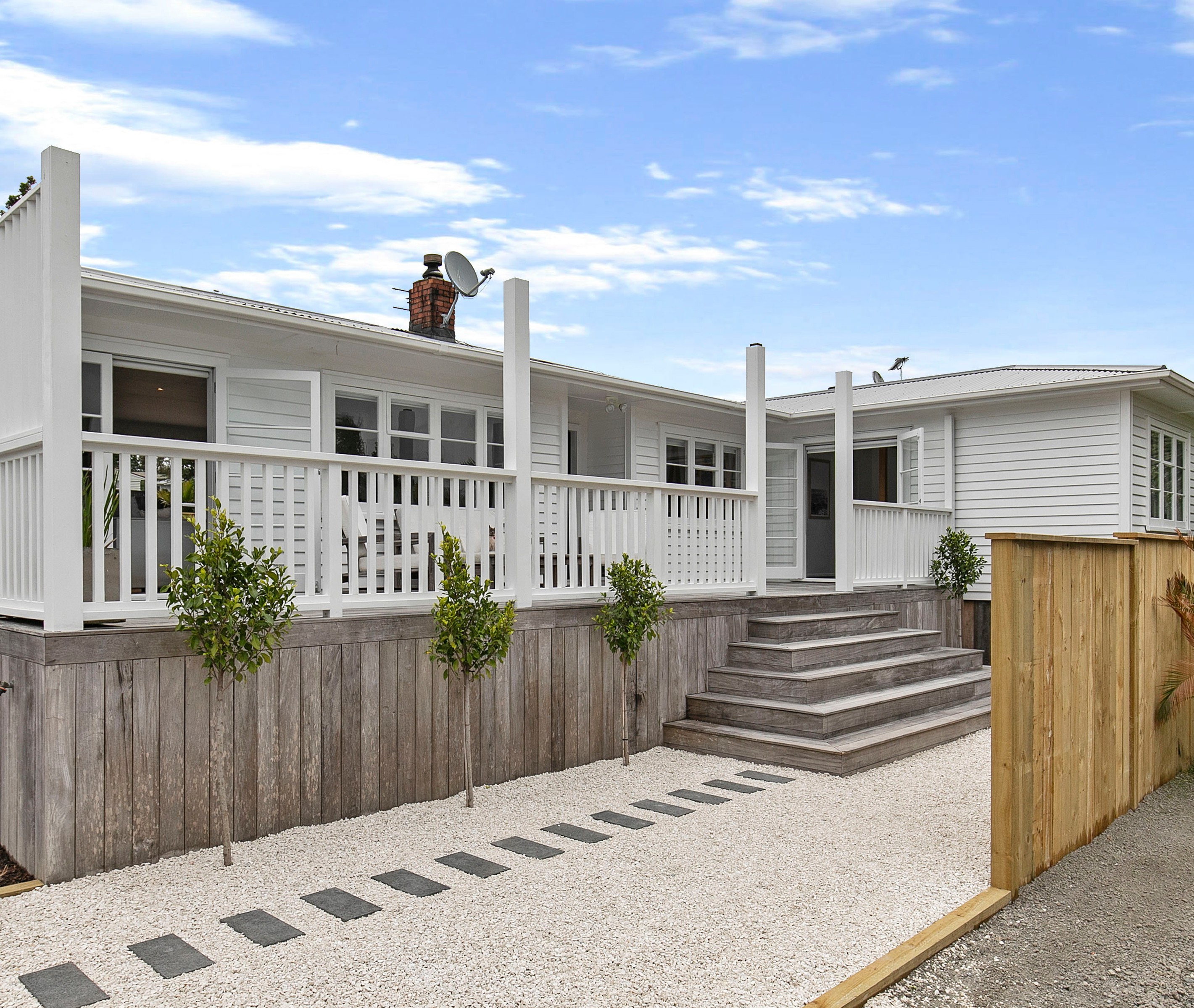 2/171 Beach Haven Road, Beach Haven, North Shore City