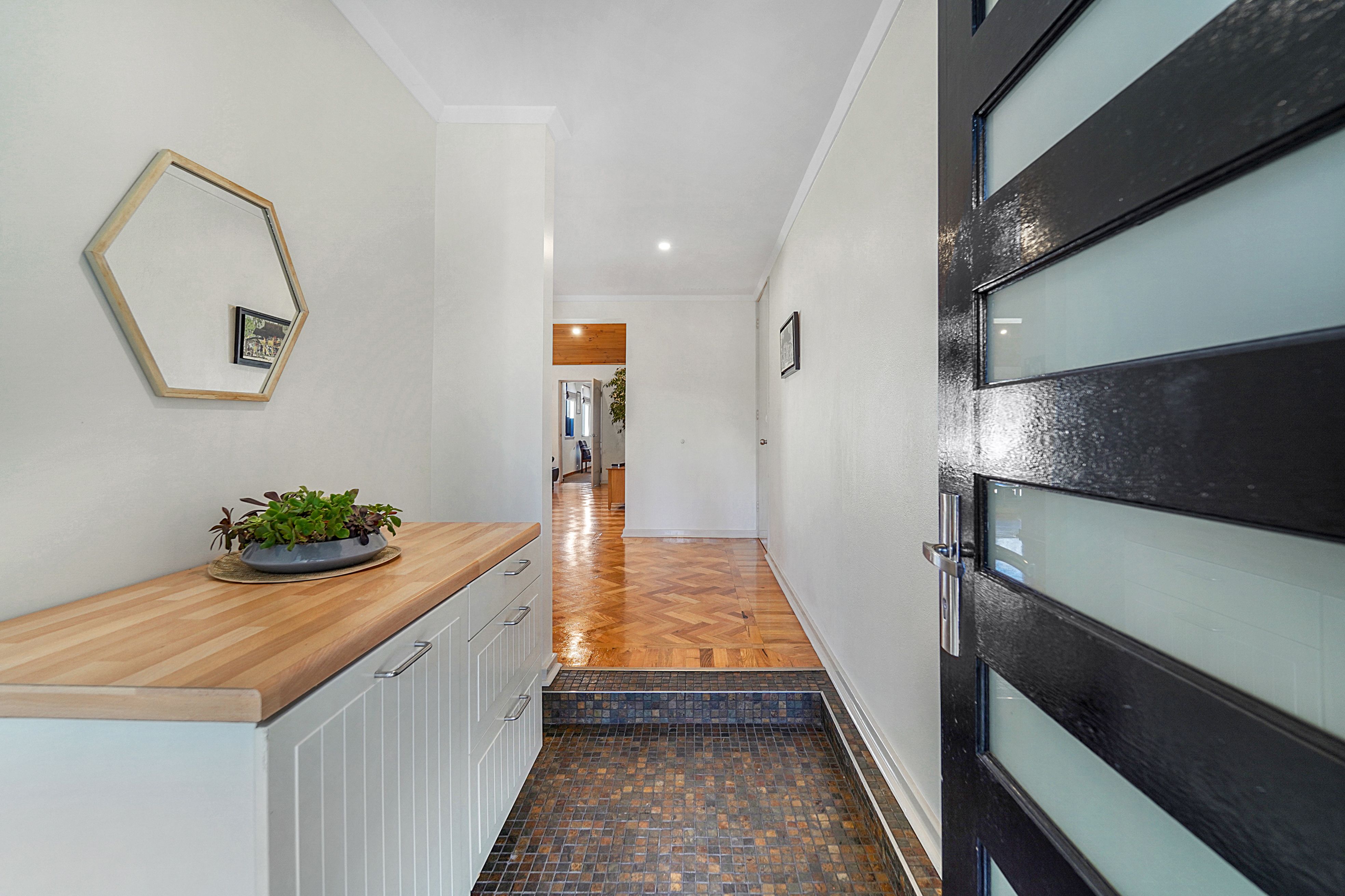 34 Batavia Place, Kallaroo, WA 6025