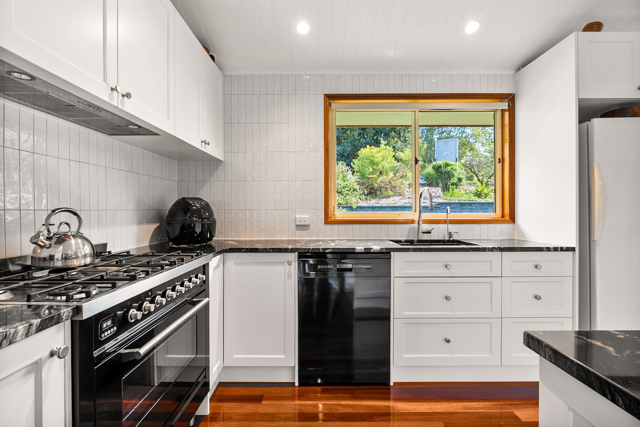 39 Whistler Court — photo 5 of 30
