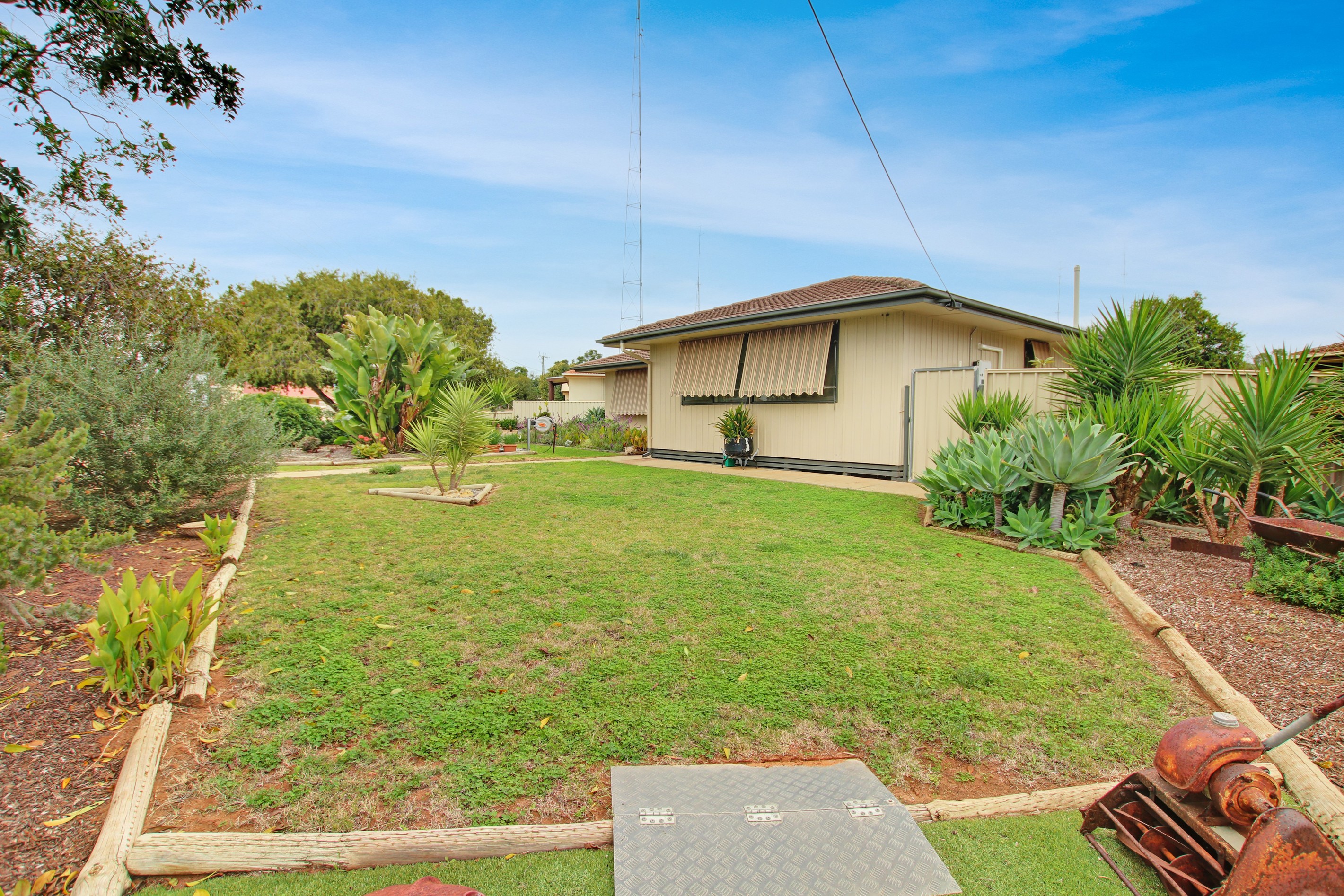5A Mccutcheon Street, Waikerie, SA 5330