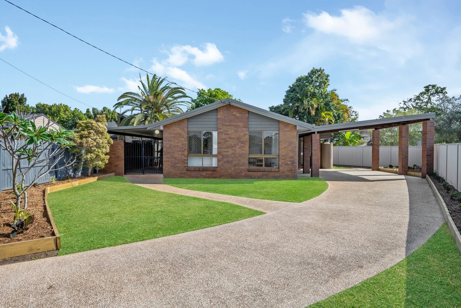 49 Arrakune Crescent — photo from Ray White Scarborough