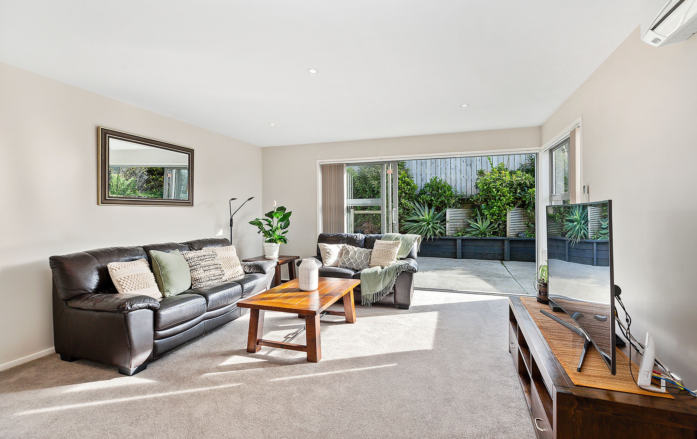 27a Comber Place, Johnsonville, Wellington City