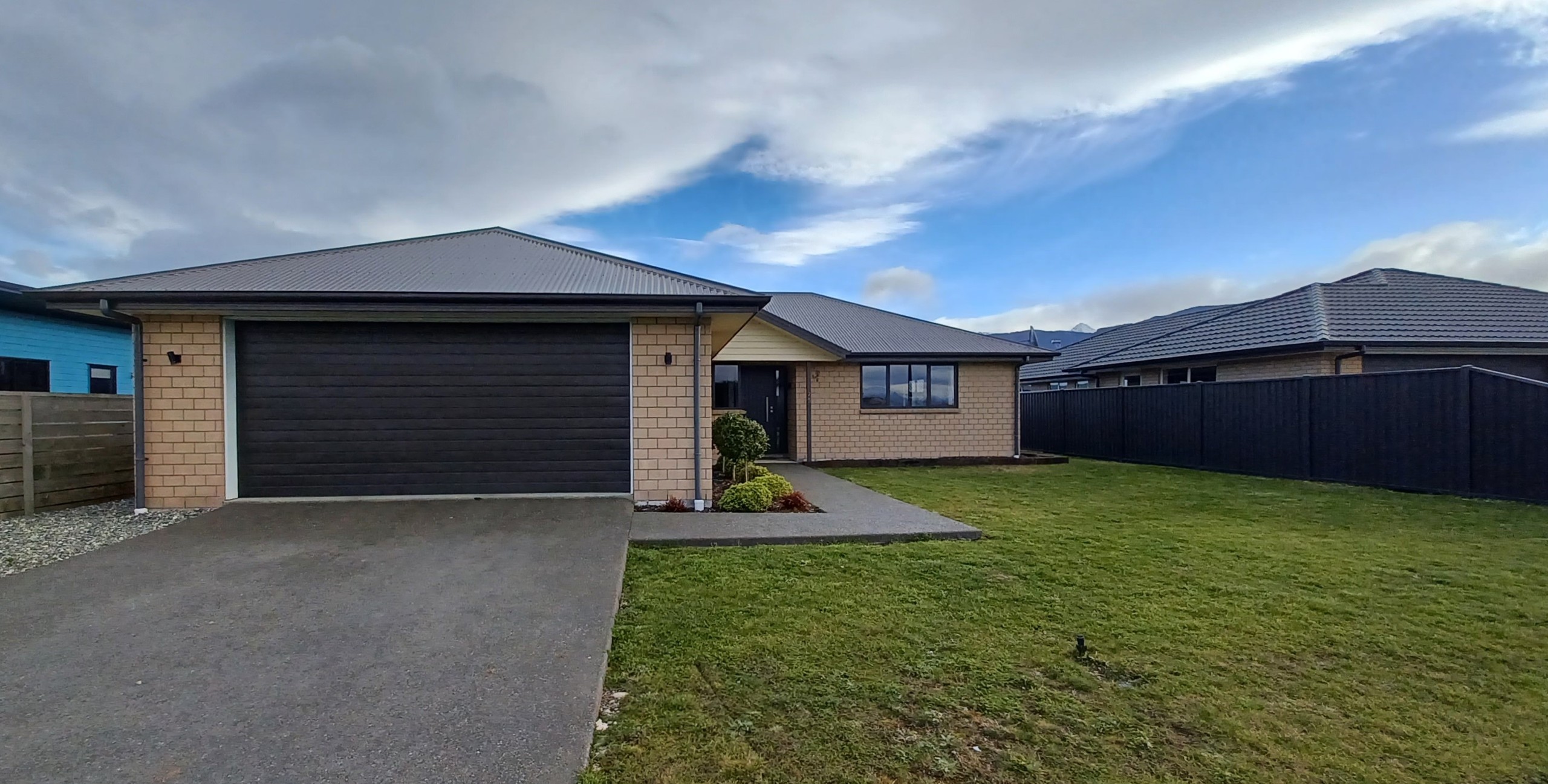 25 Asher Avenue, Te Anau, Southland District