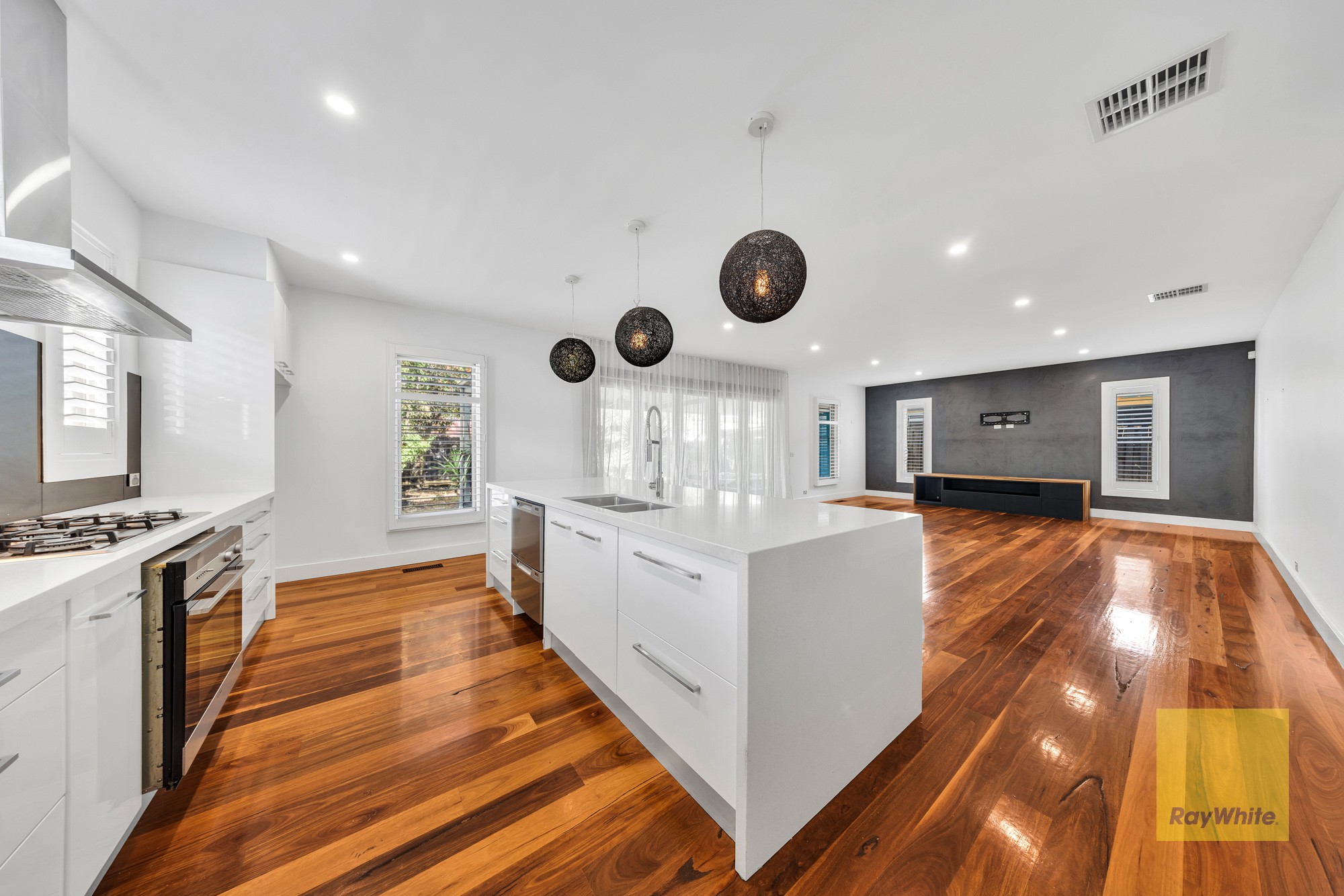 7 Slough Street, Deer Park, VIC 3023