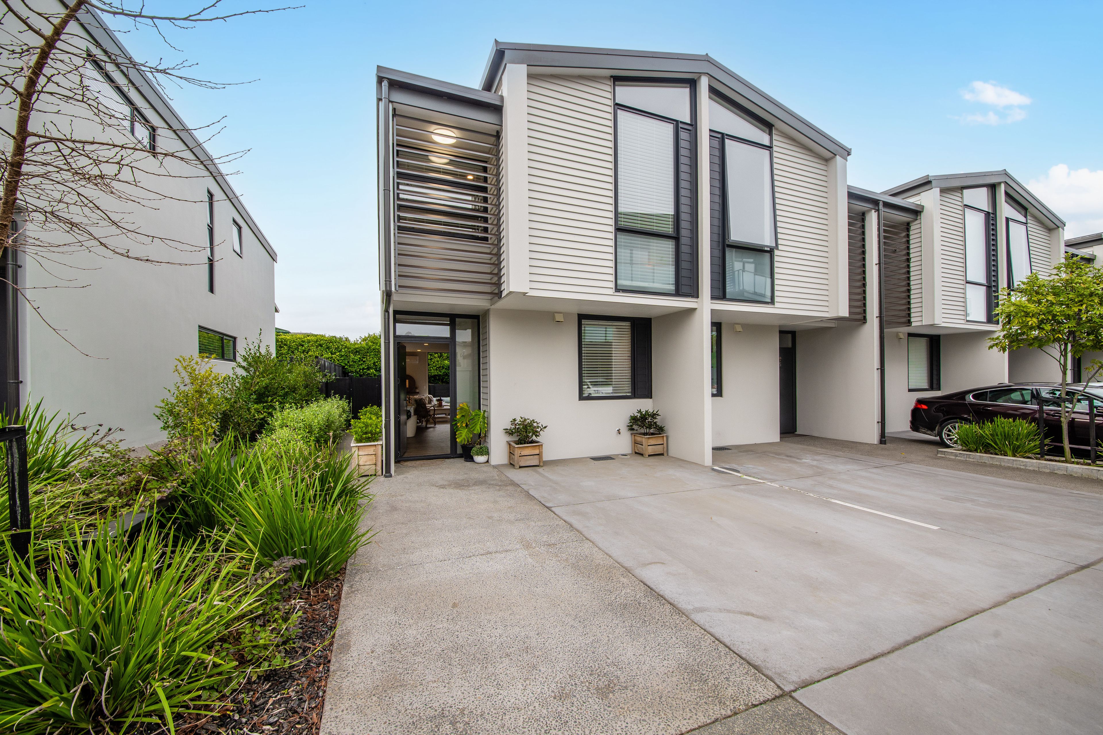 4/4163 Great North Road, Glen Eden, Waitakere City