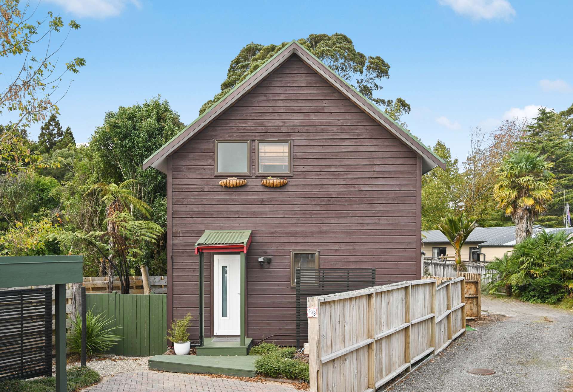47b Winstone Avenue photo 8