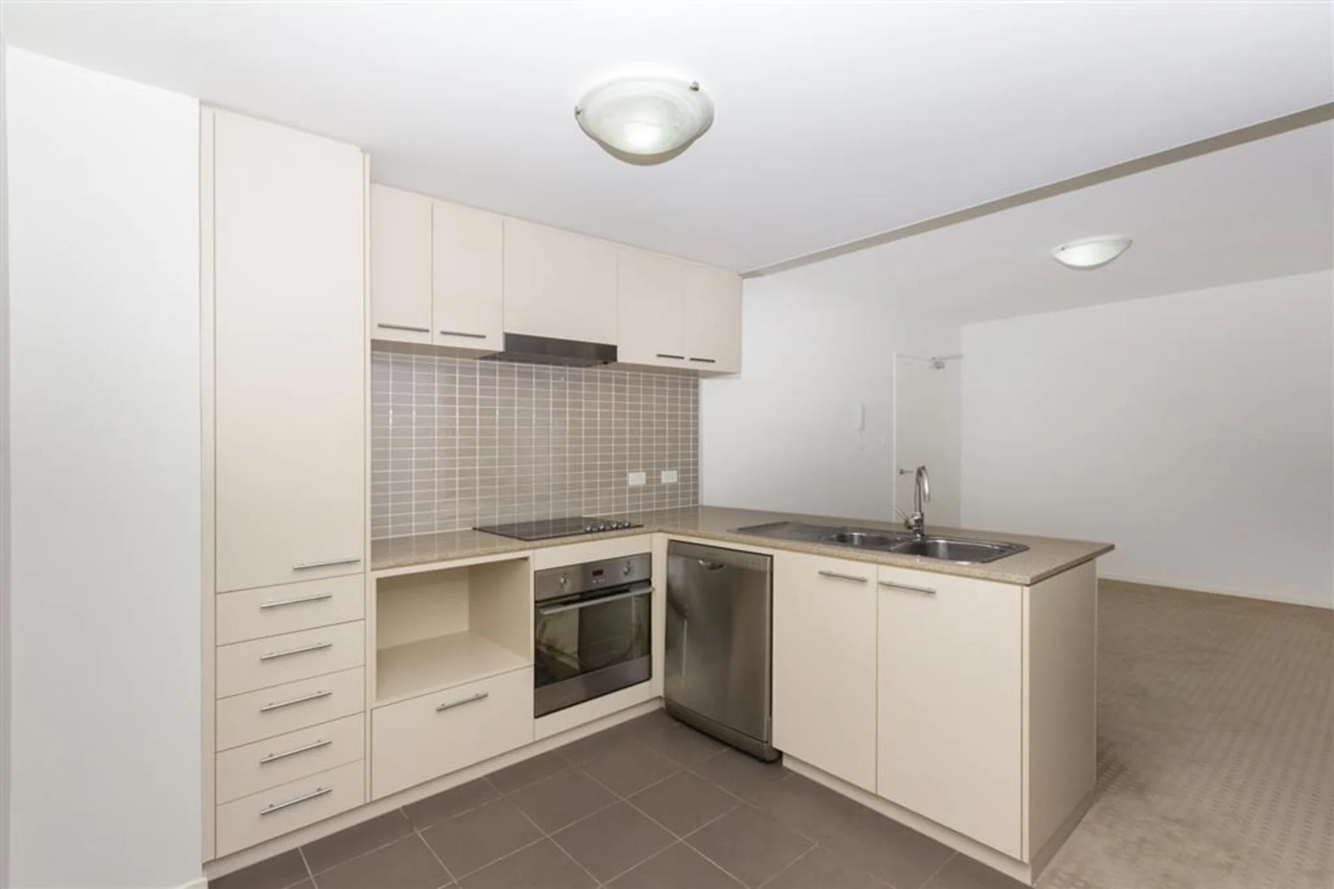 257/84 Chandler Street, Belconnen, ACT 2617