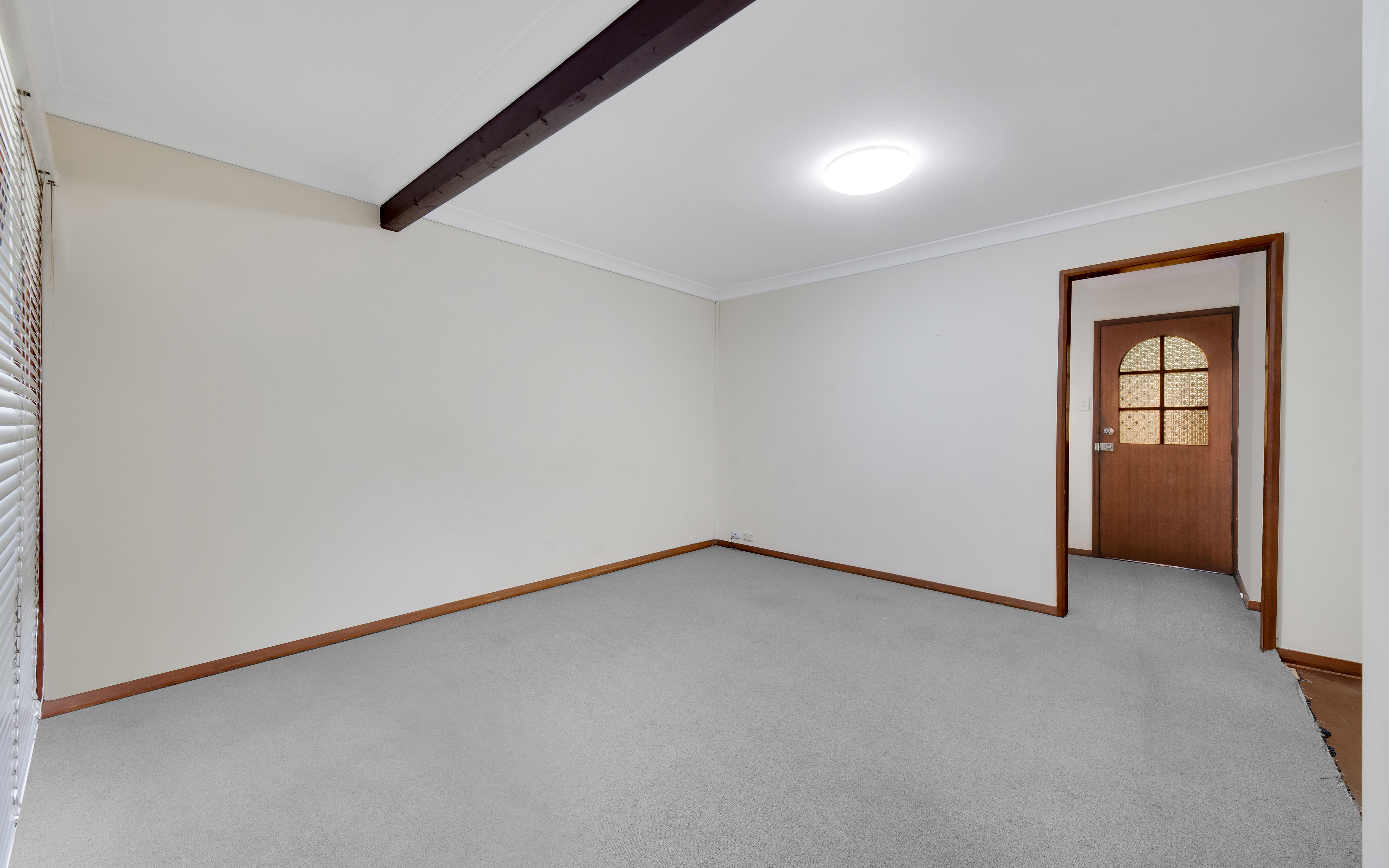 14/2 Whipbird Avenue, Ingleburn, NSW 2565