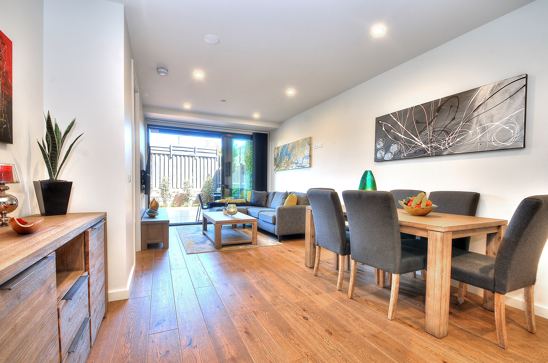 G10/11-19 Hall Street, Cheltenham, VIC 3192