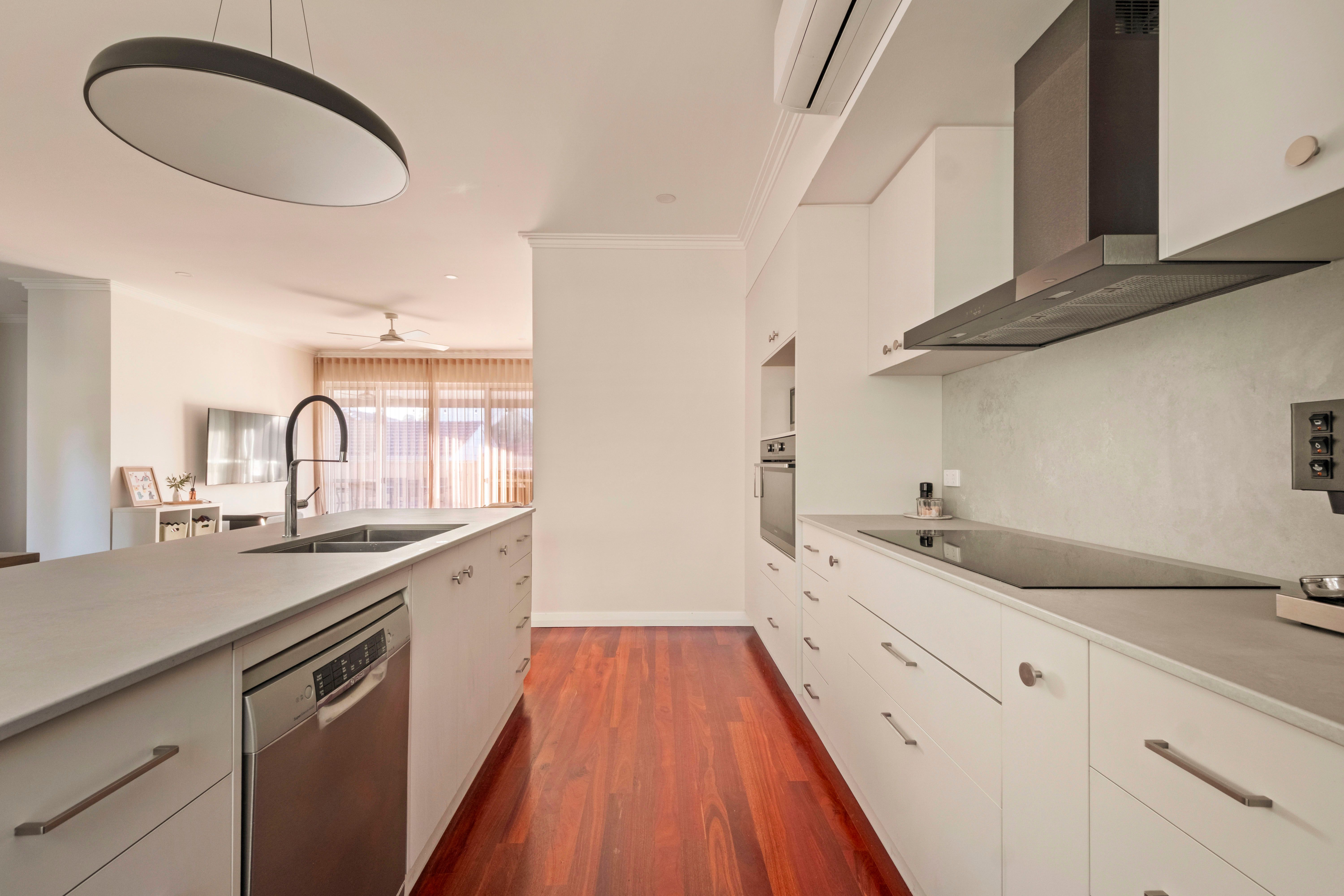 1/62 Mcgregor Road — photo 6 of 20