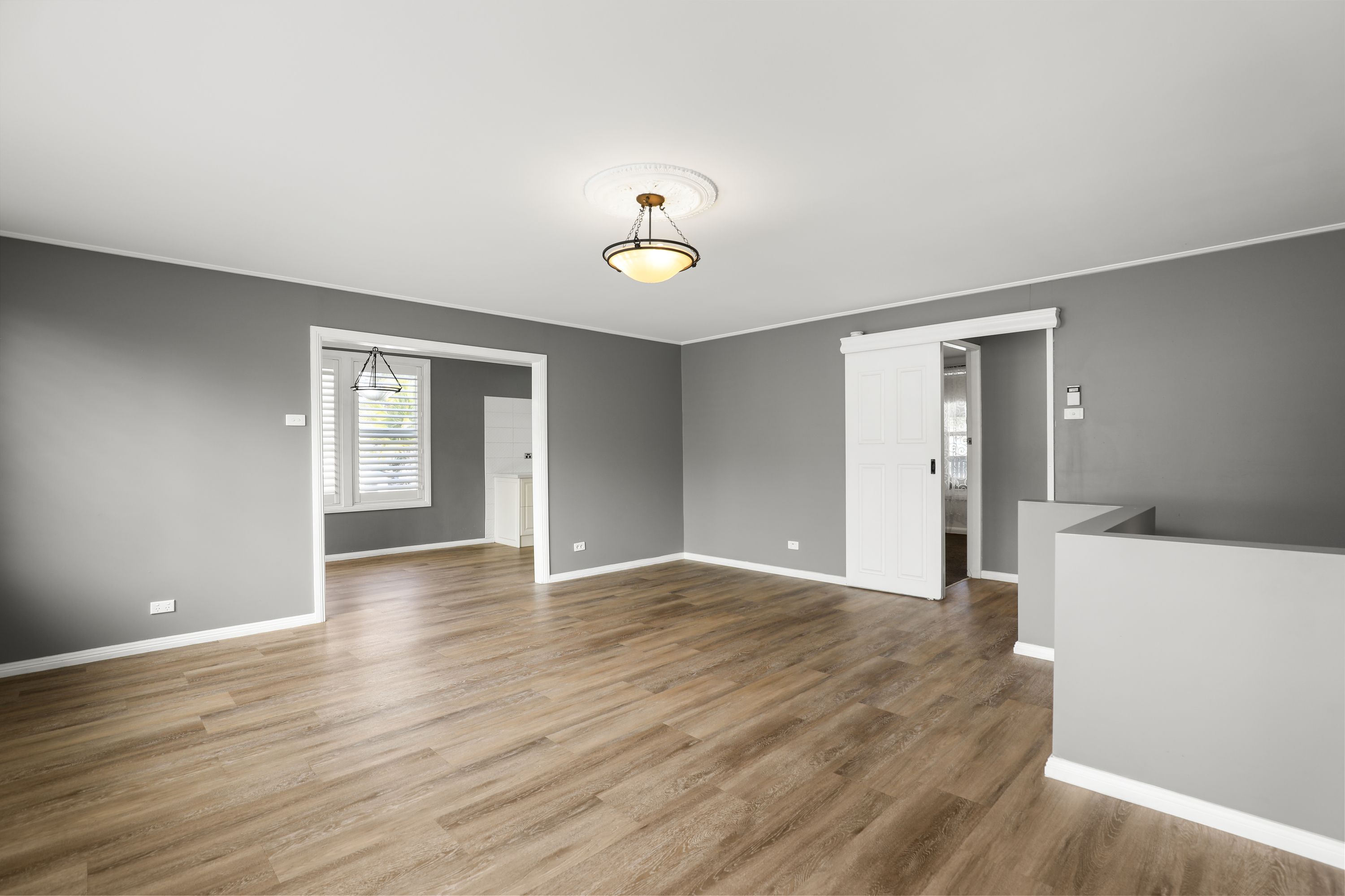 12 Richard Avenue — photo 4 of 15
