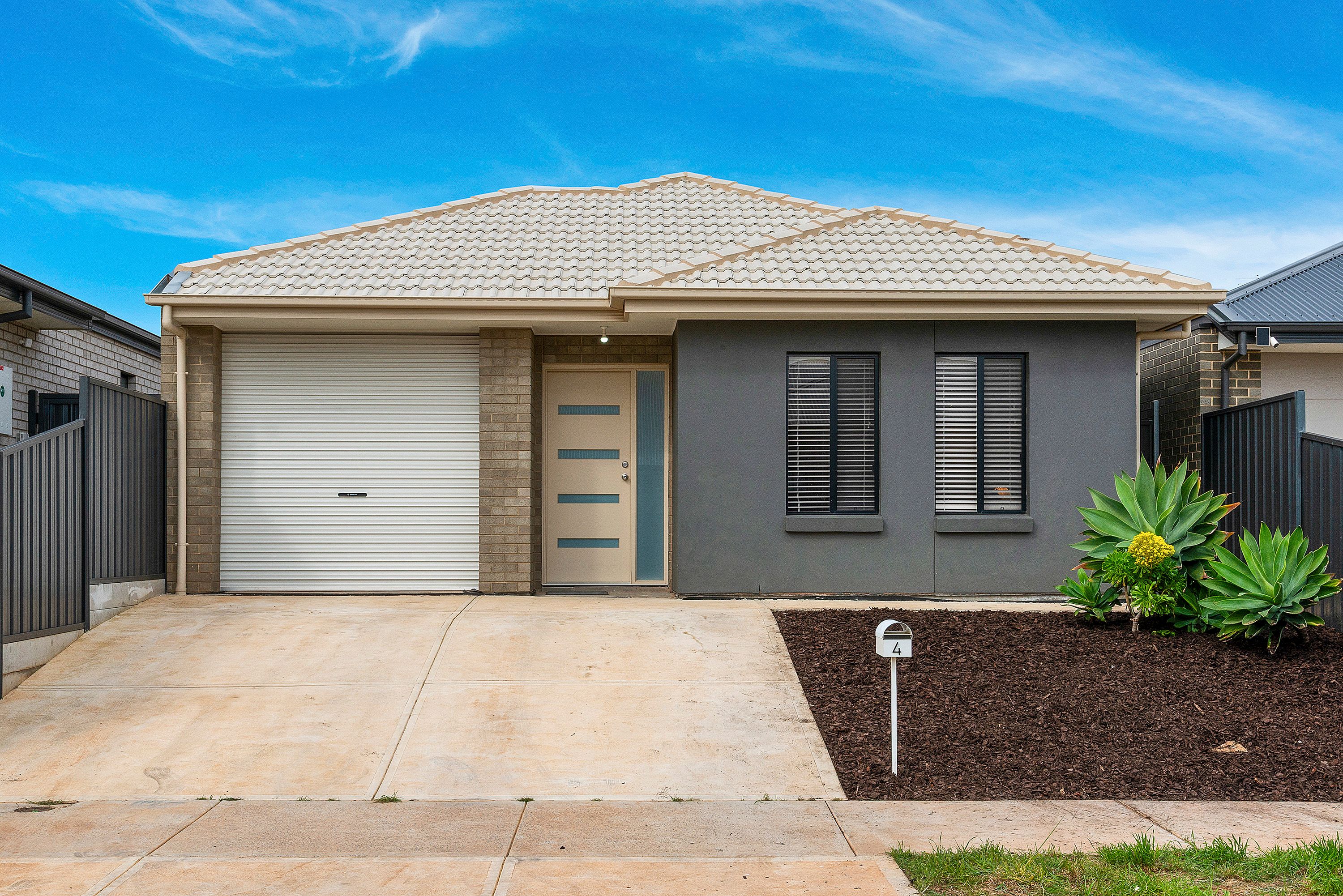 4 Grevillia Drive — photo from Ray White Para Hills