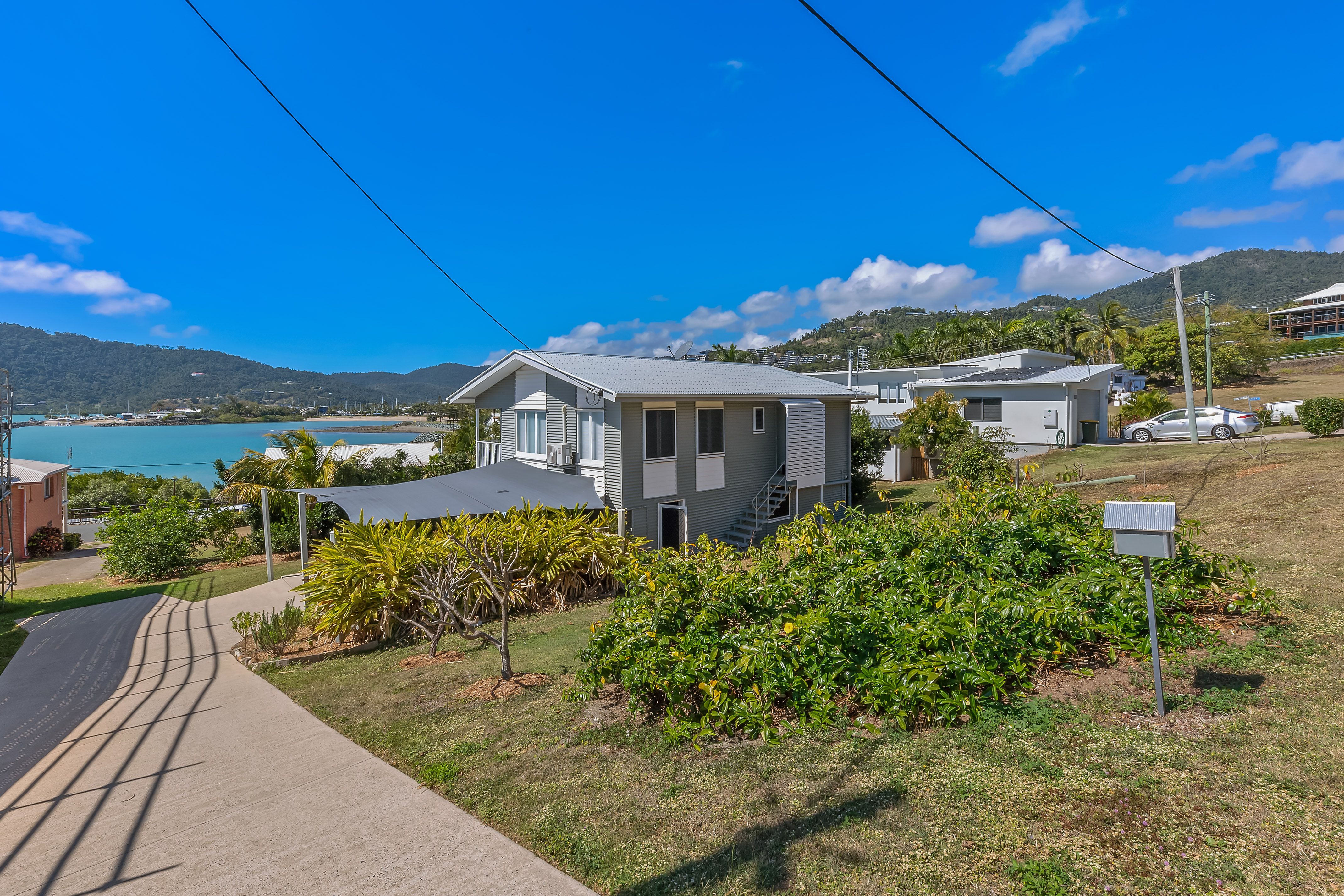 9 Hillcrest Avenue, Airlie Beach, QLD 4802