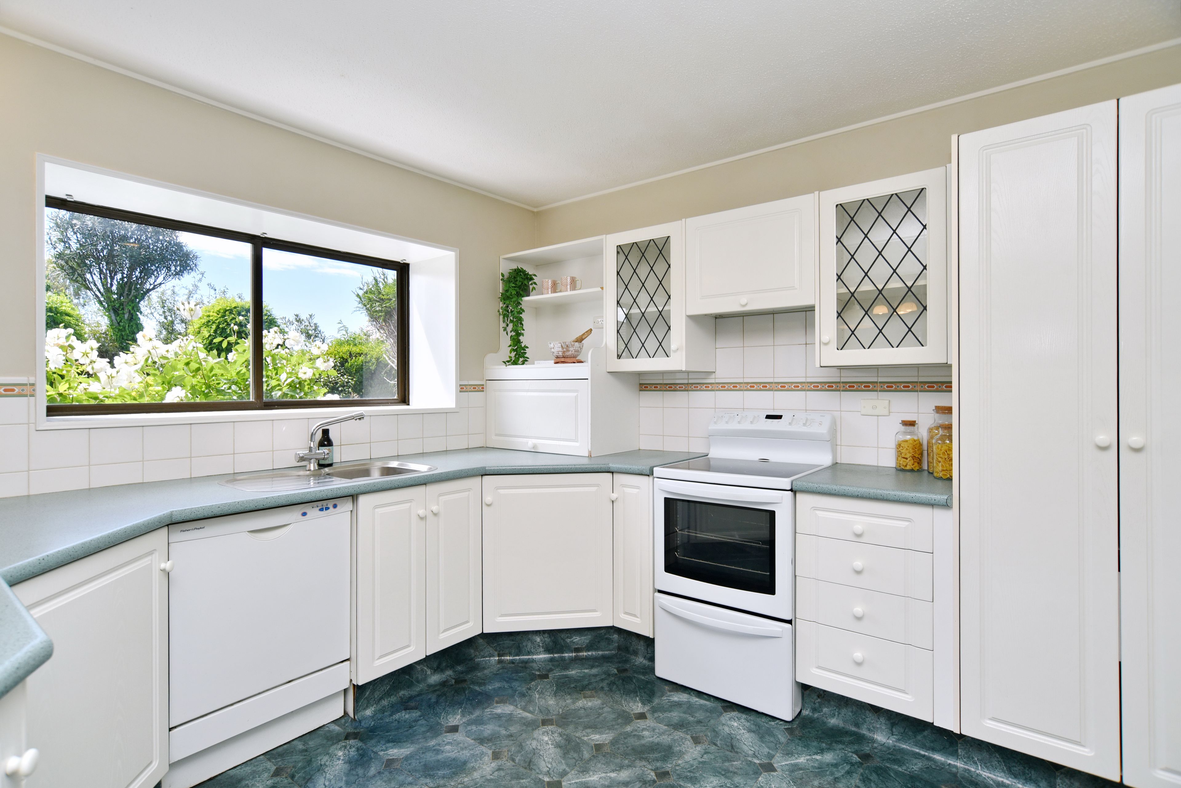 10 Goya Place, Bishopdale, Christchurch City