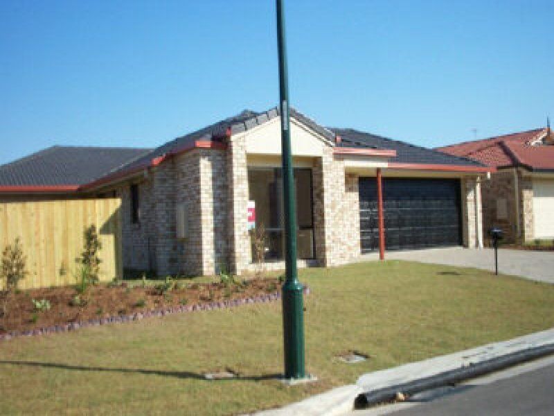 2 Grove Place, Bracken Ridge, QLD 4017