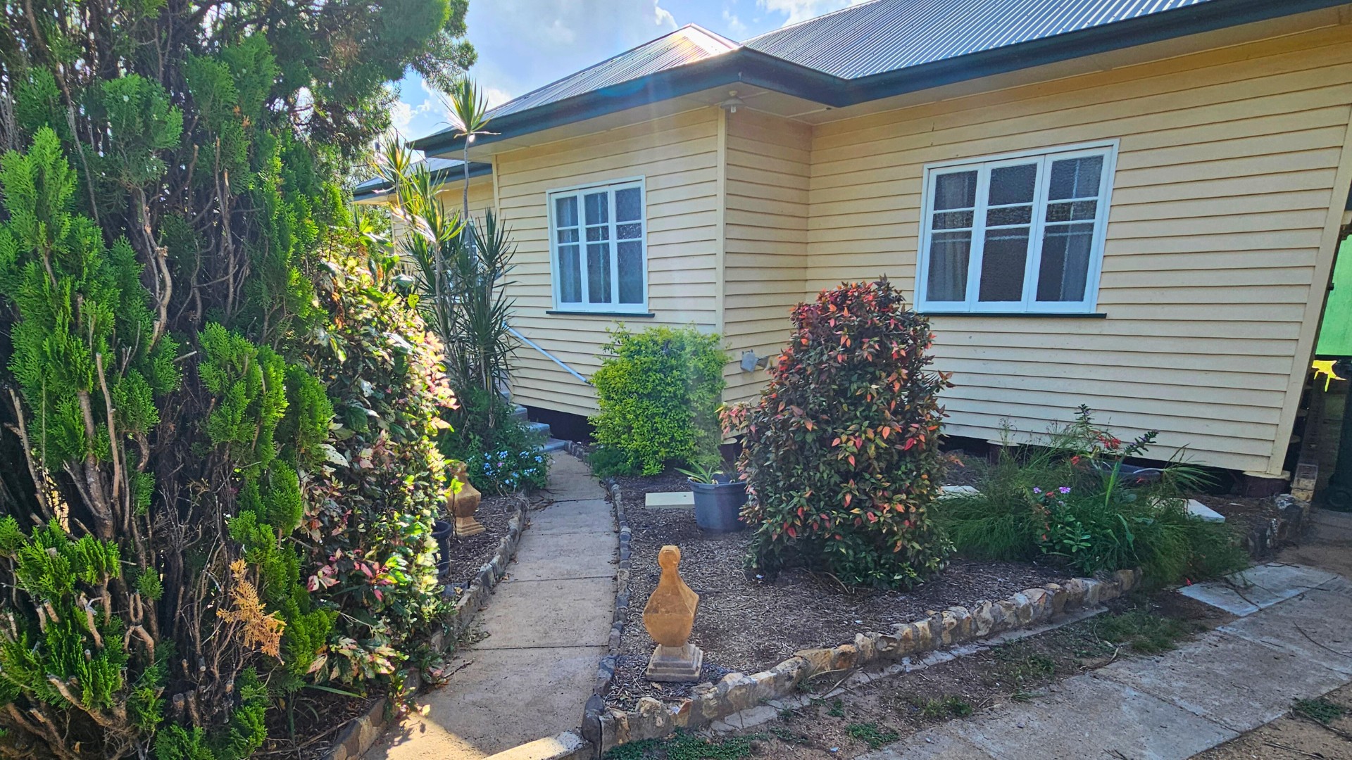 9 Station Street, Gayndah, QLD 4625