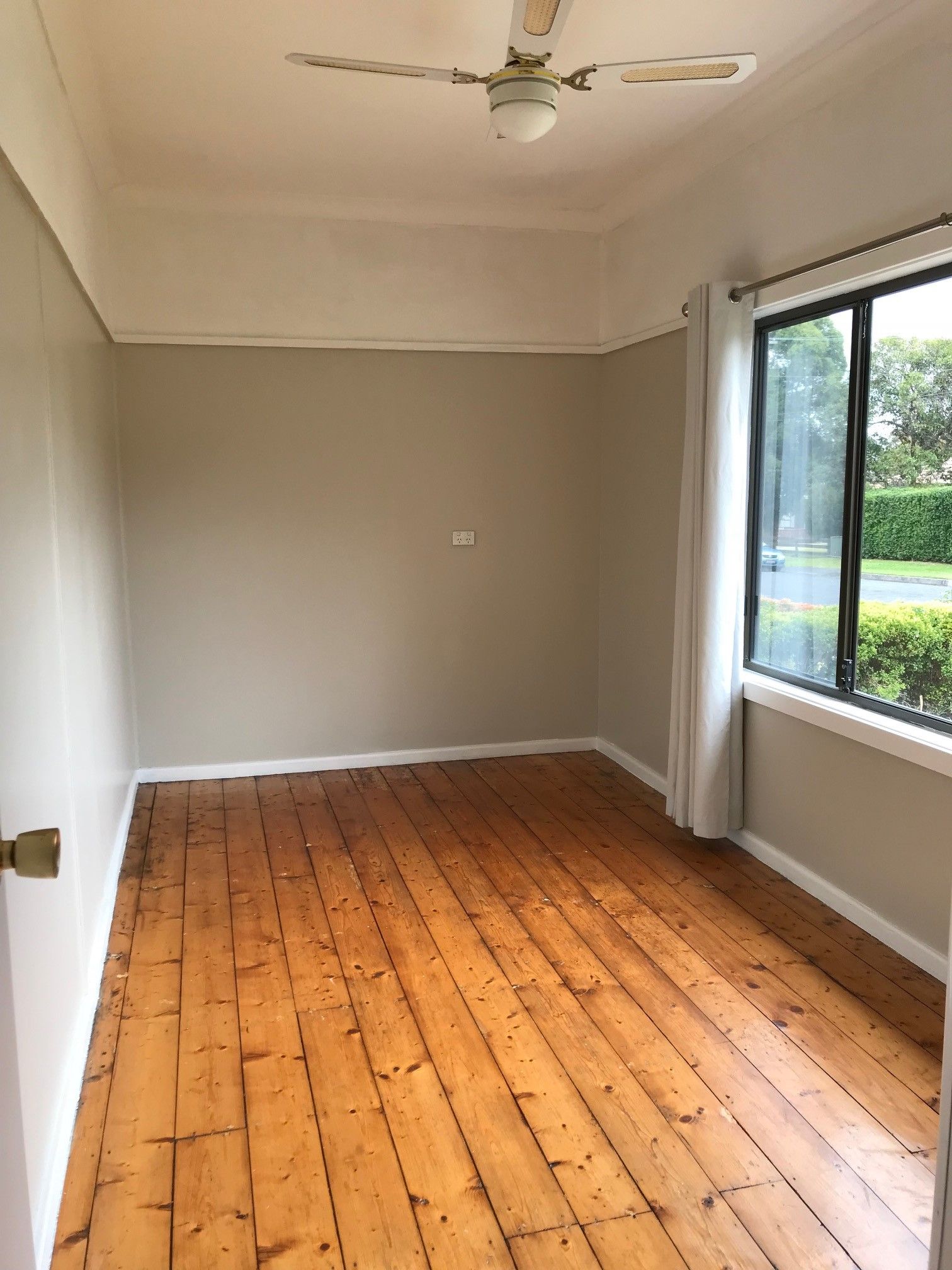 1 Cannell Crescent, Towradgi, NSW 2518