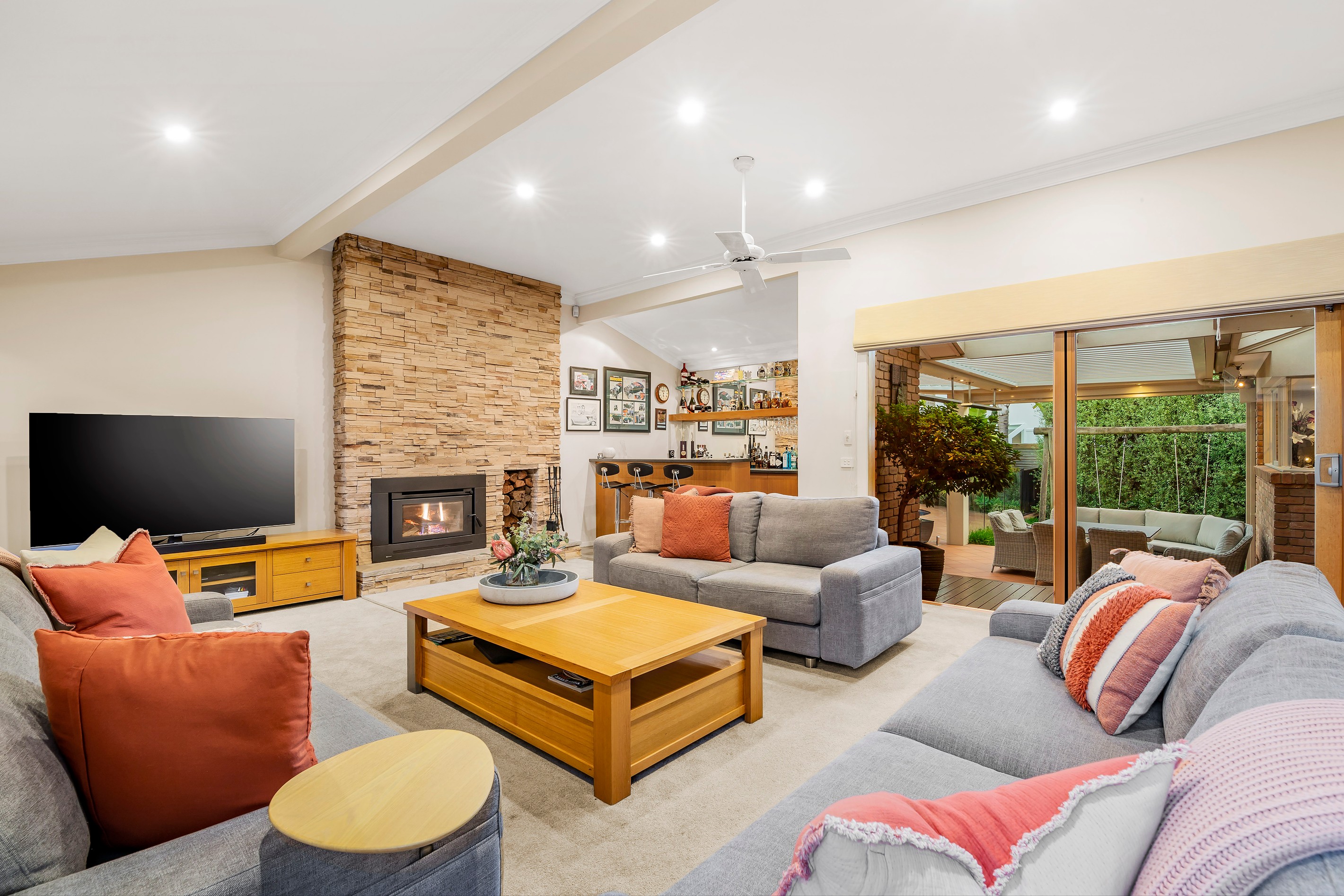9 Jessica Close, Wantirna South, VIC 3152