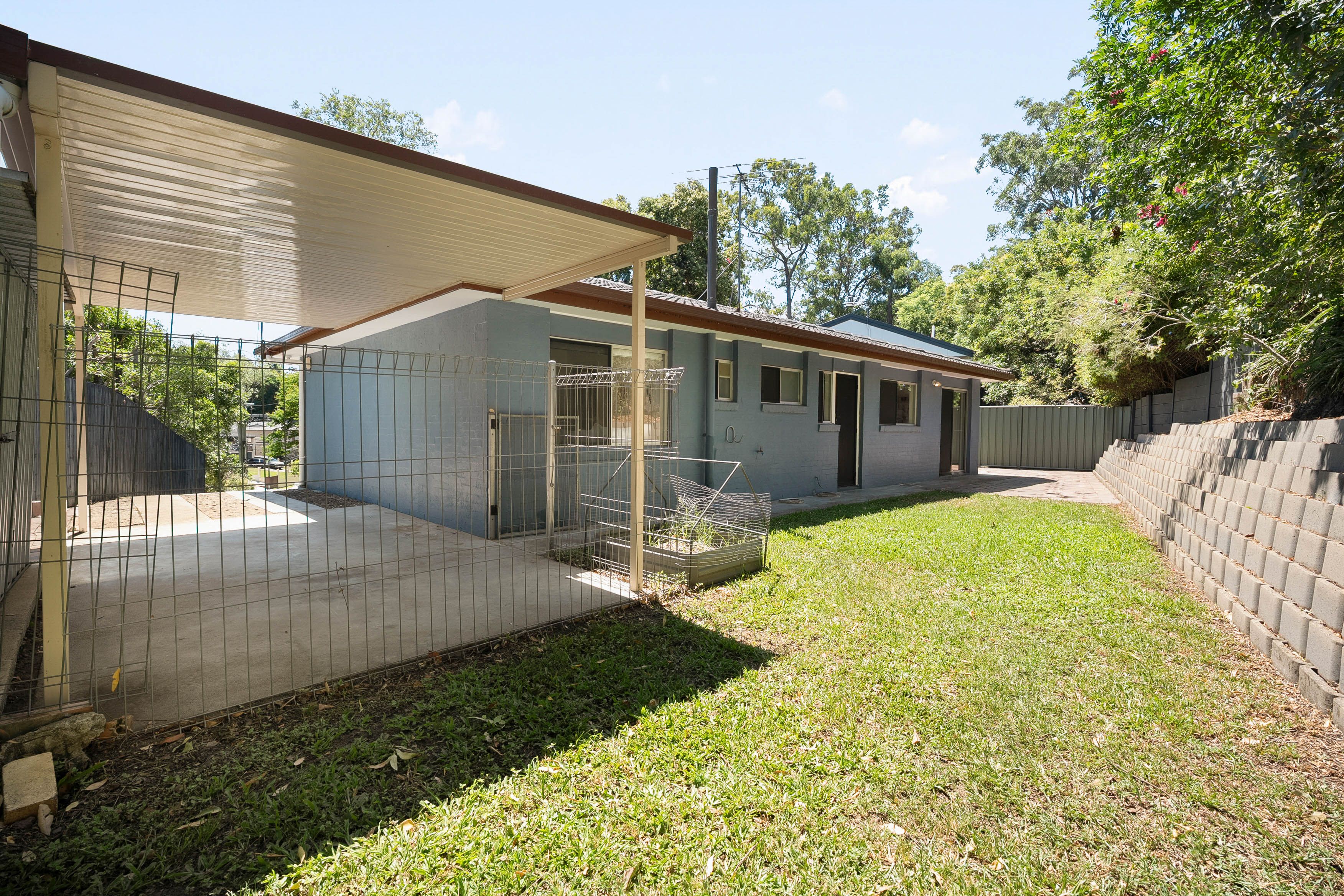 9 Tucker Street, Chapel Hill, QLD 4069