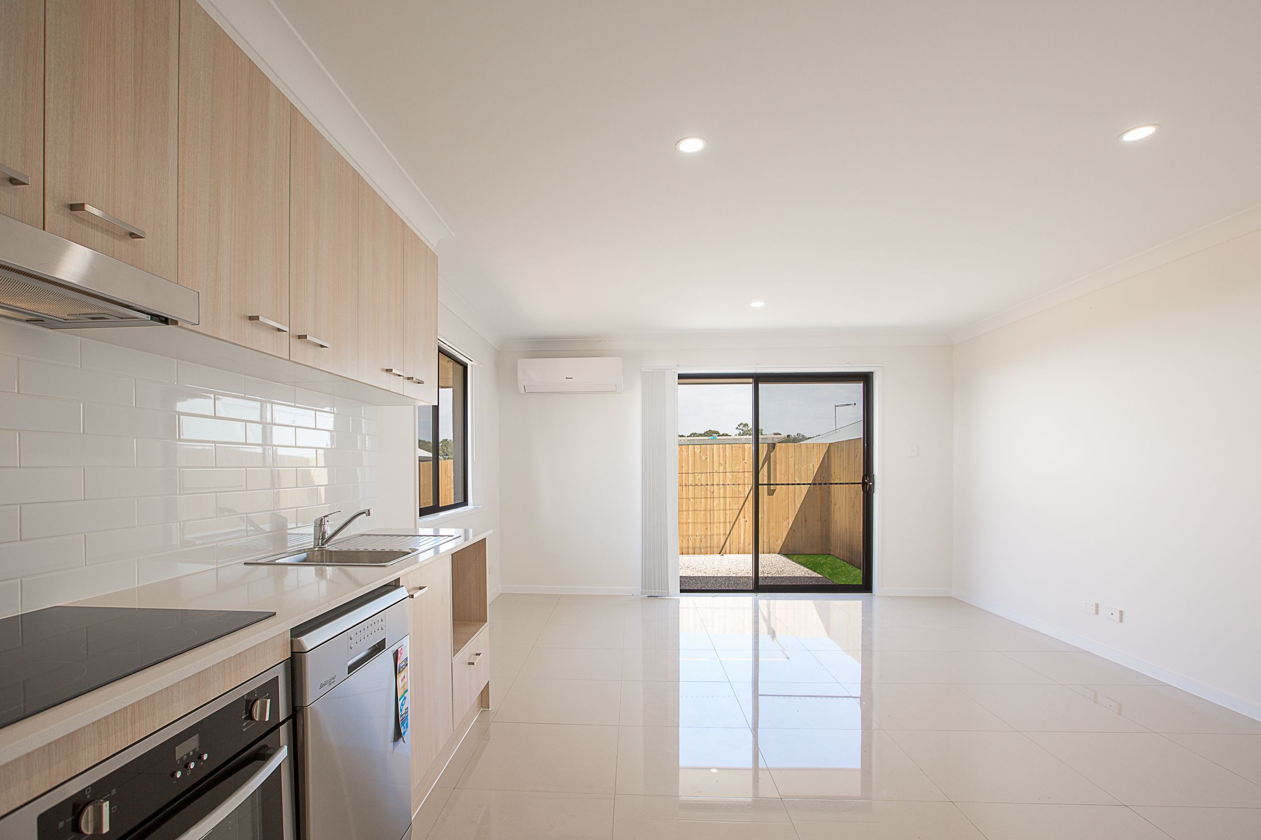 2/36 Arburry Crescent, Brassall, QLD 4305