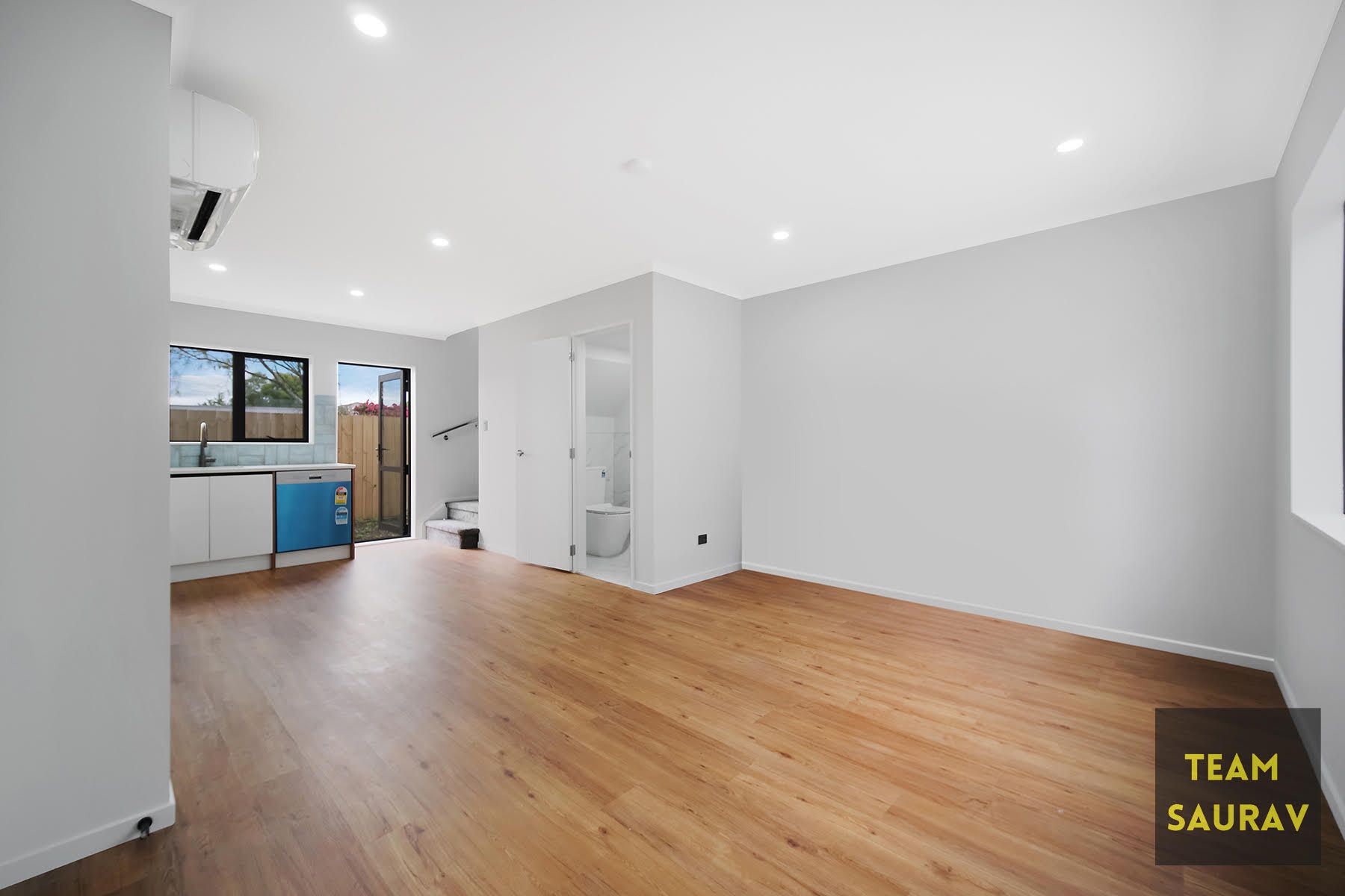 175177 Old Wairoa Road, Papakura, Papakura 2110 House for Sale Ray