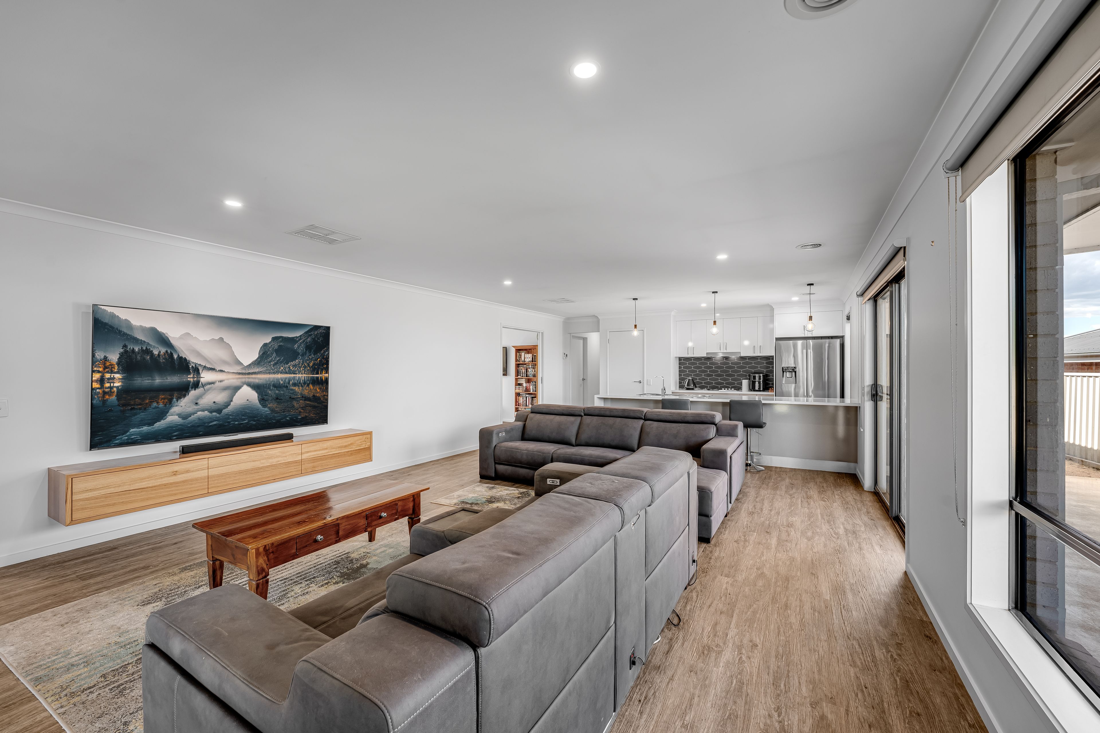 14 Murray Way — photo 10 of 30