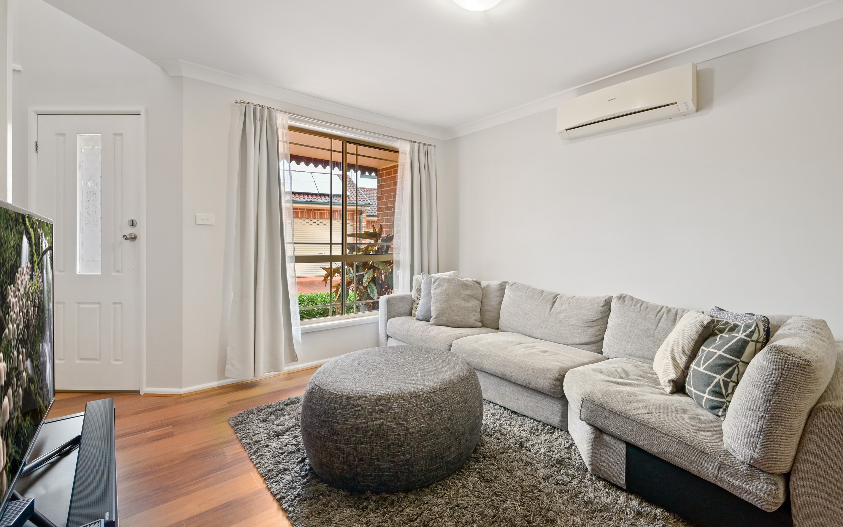 8/5 Casuarina Place, Macquarie Fields, NSW 2564