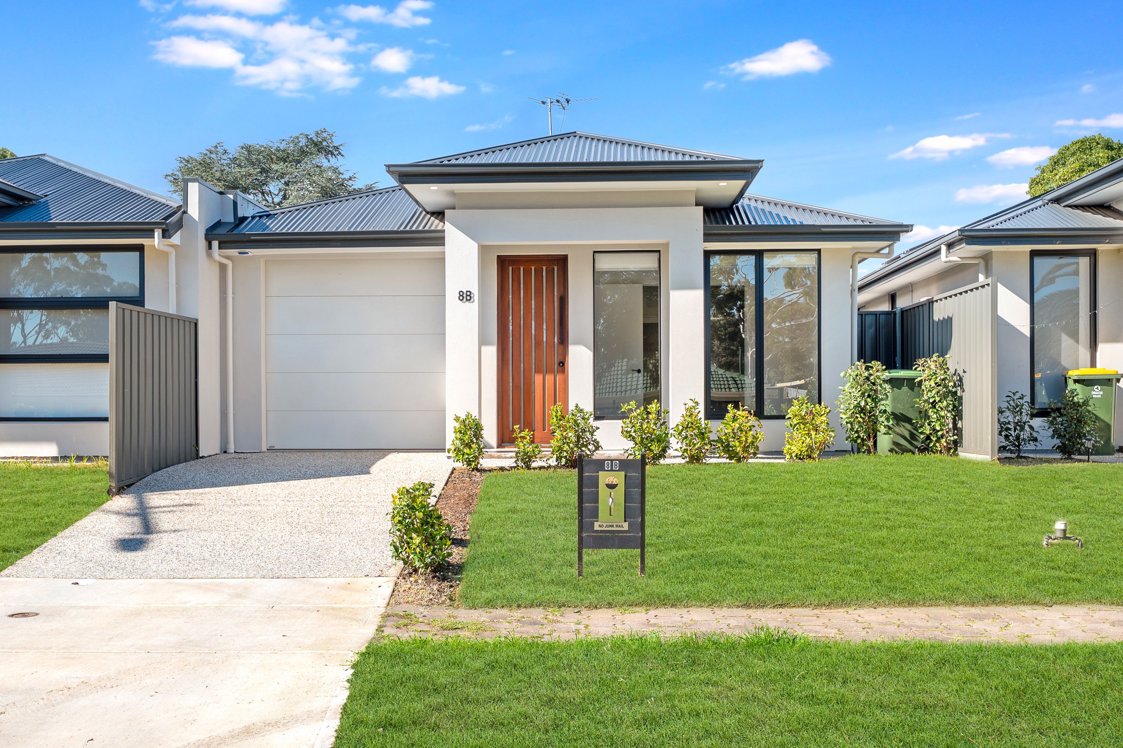 8B Hodge Road — photo from Ray White Para Hills