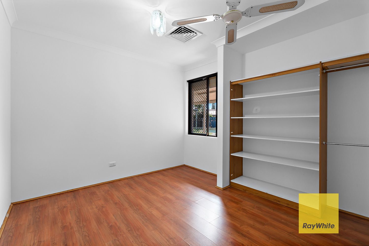 45 Ningaloo Way — photo 17 of 19