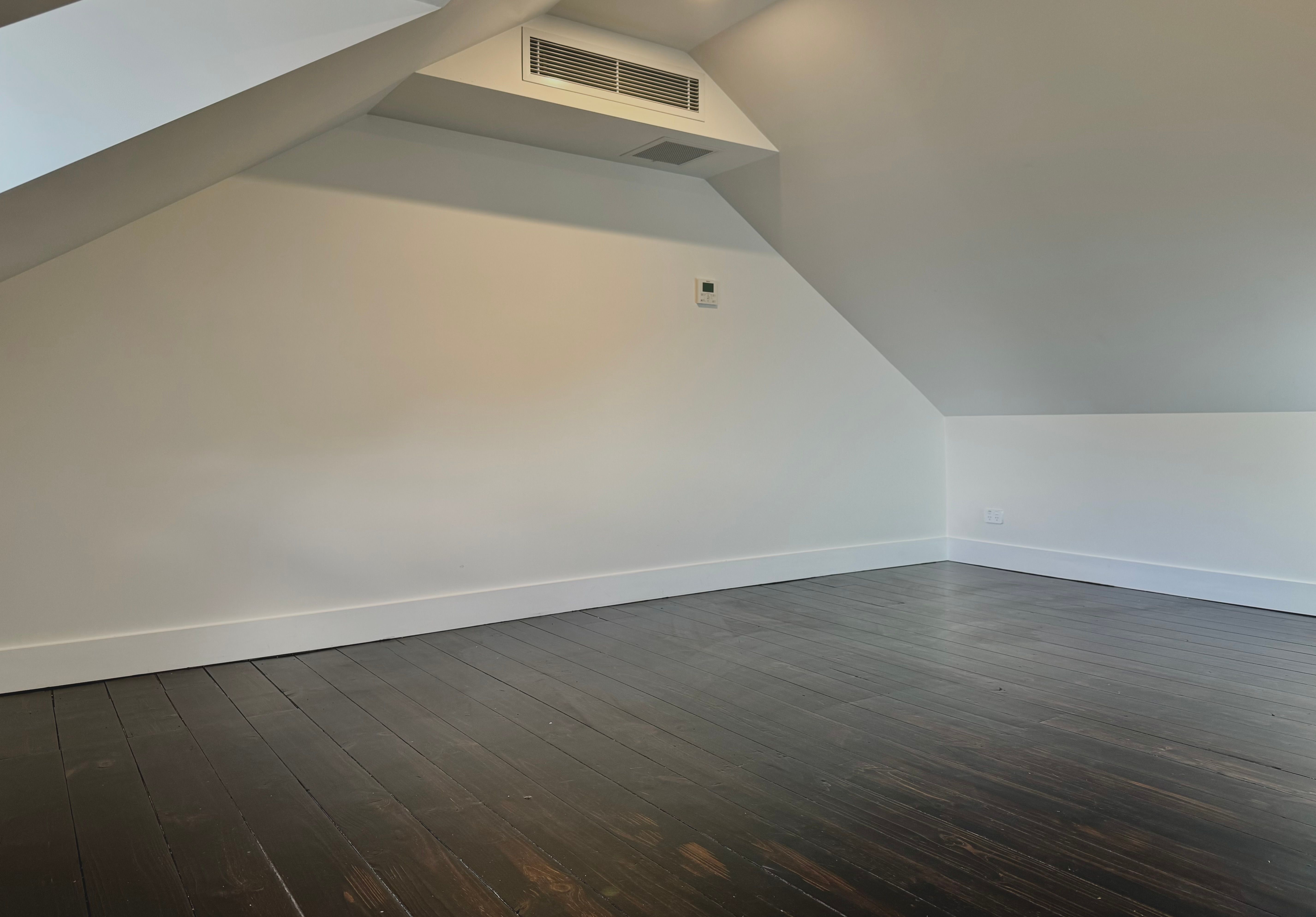 164 Underwood Street — photo 6 of 8