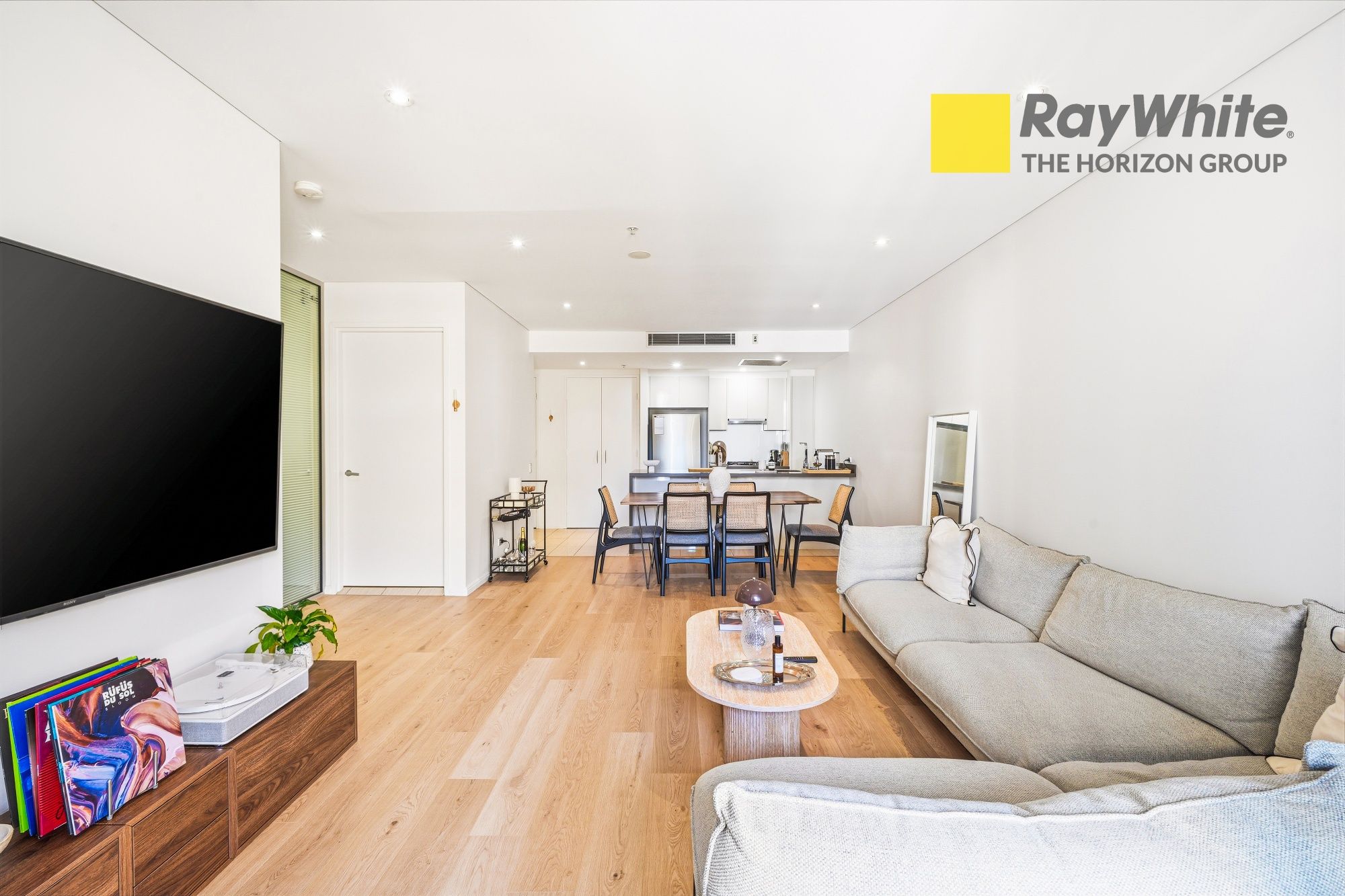 531/20 Gadigal Avenue — photo 14 of 20