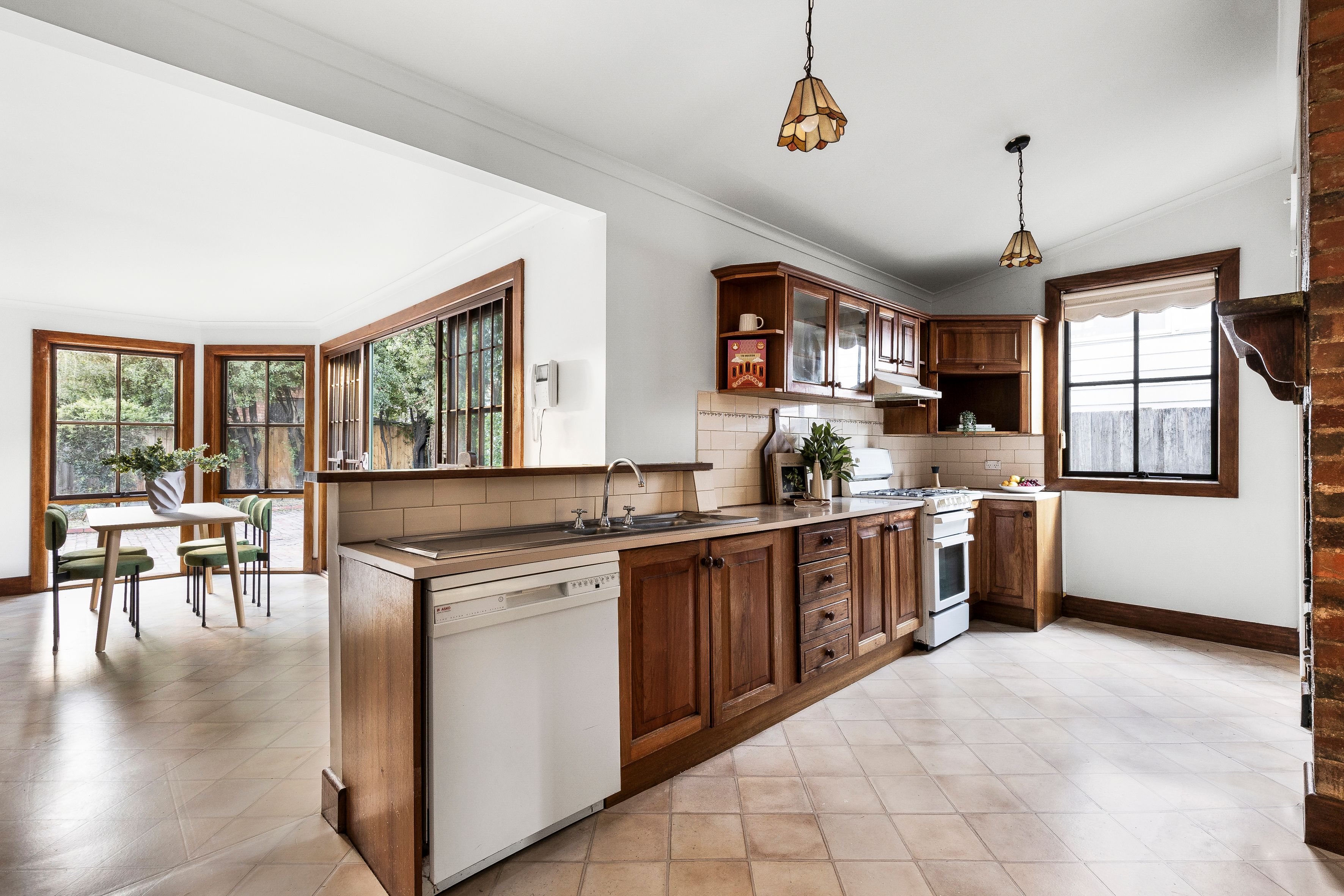 29 Fischer Street — photo 12 of 19