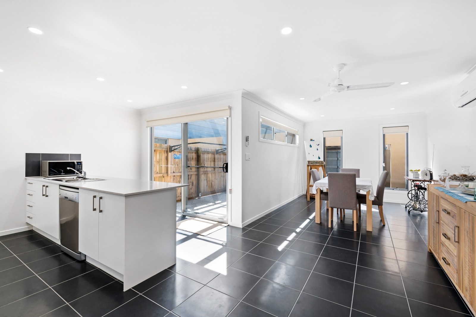 13 Henning Crescent, Meridan Plains, QLD 4551
