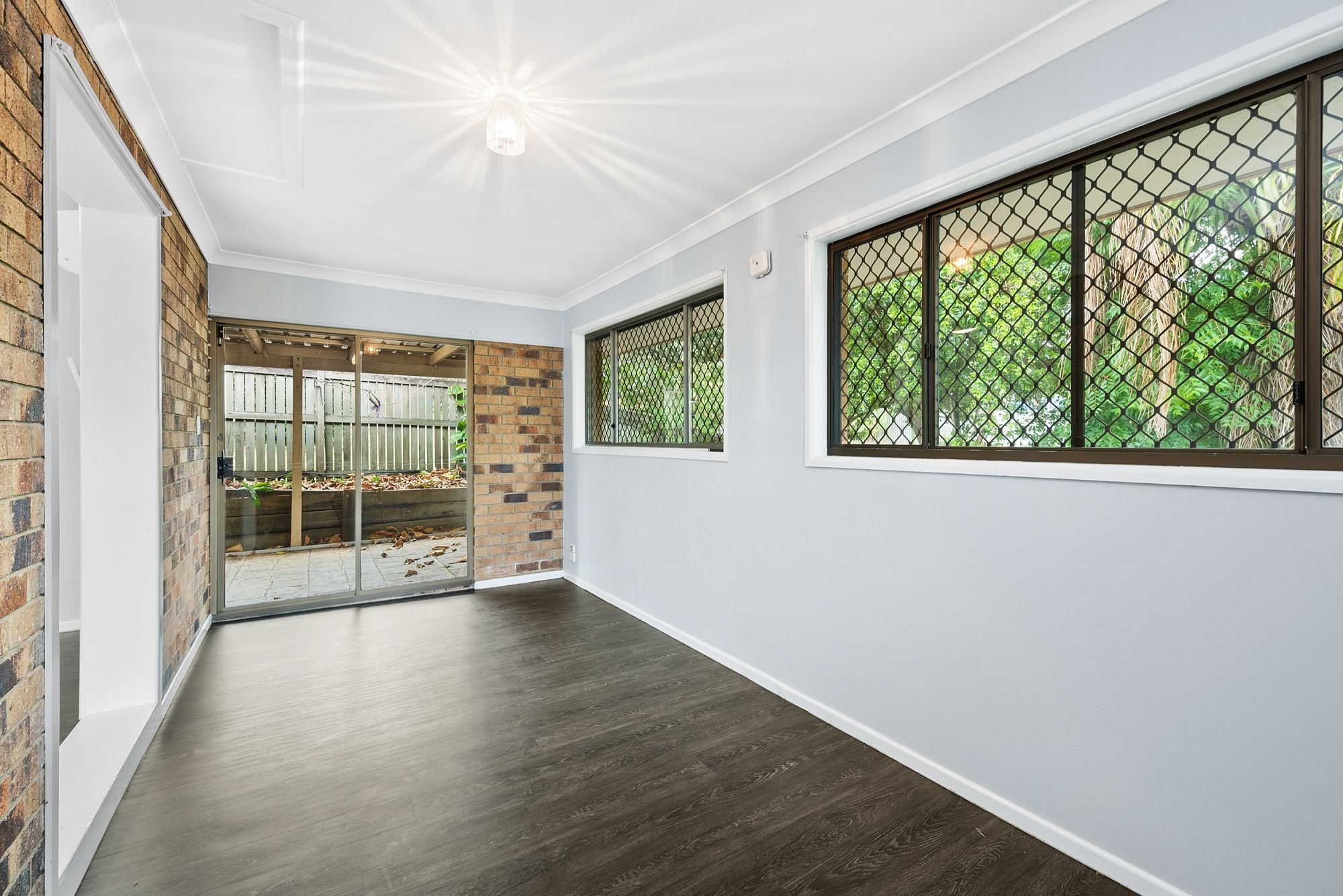 4 Kookaburra Street, Kallangur, QLD 4503