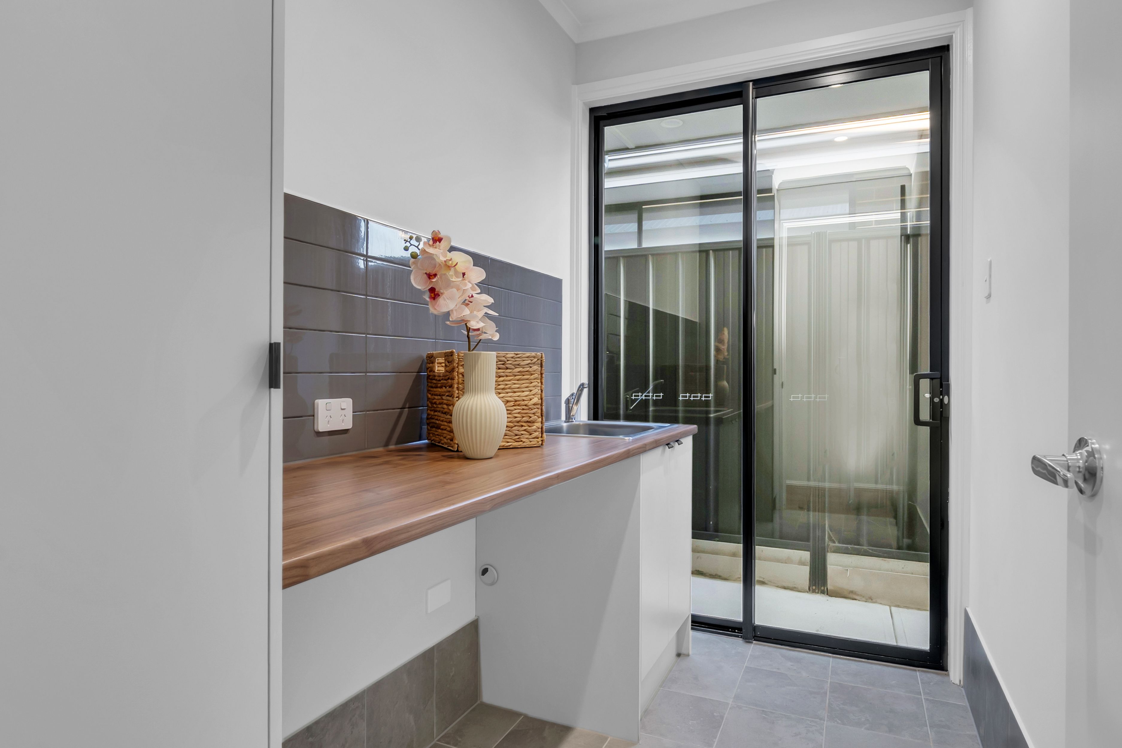 30 Phoenix Avenue — photo 14 of 16