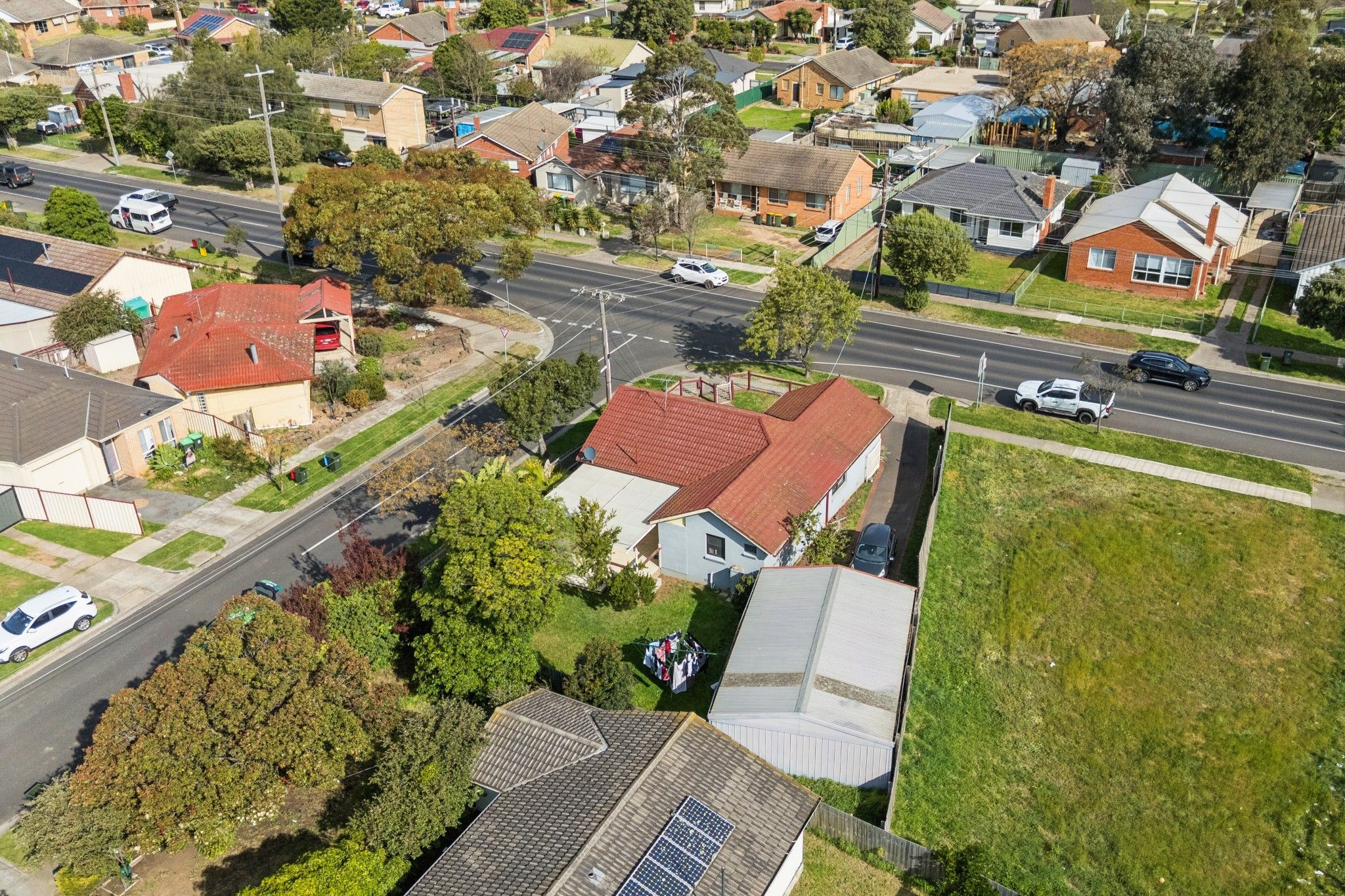 42 Centenary Crescent — photo 20 of 24